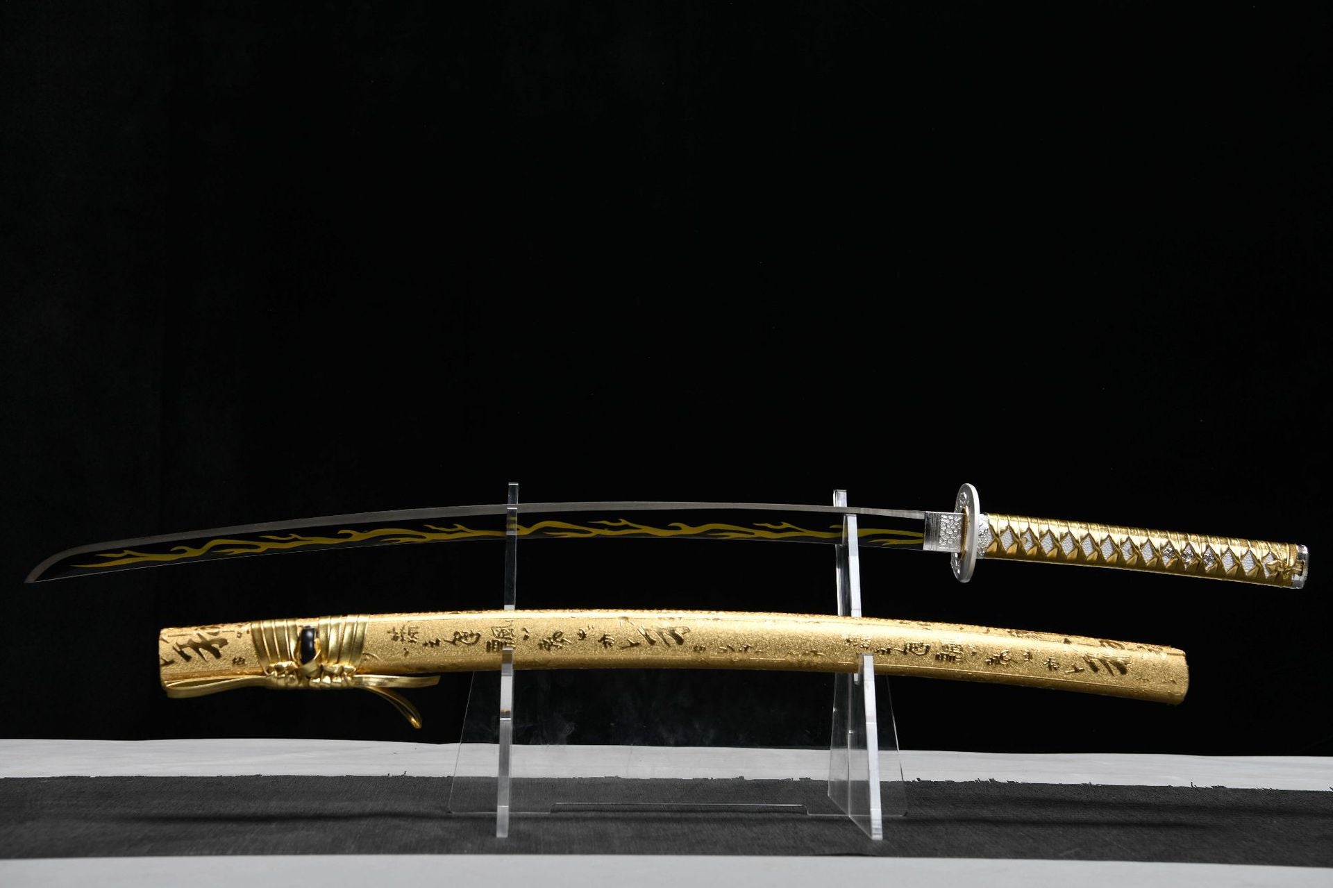 26-inch Medium Carbon Steel Blackened Printed Katana - Skullfire