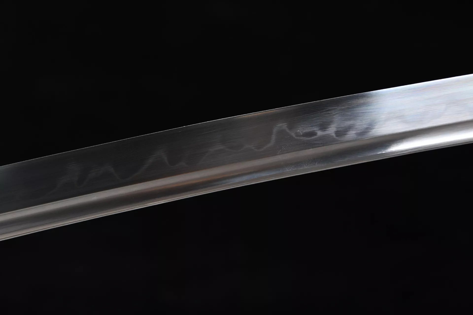 26-inch High T10 Burnished Blade Wave Pattern Samurai Sword-Piercing Cloud Dragon Fighting Sword