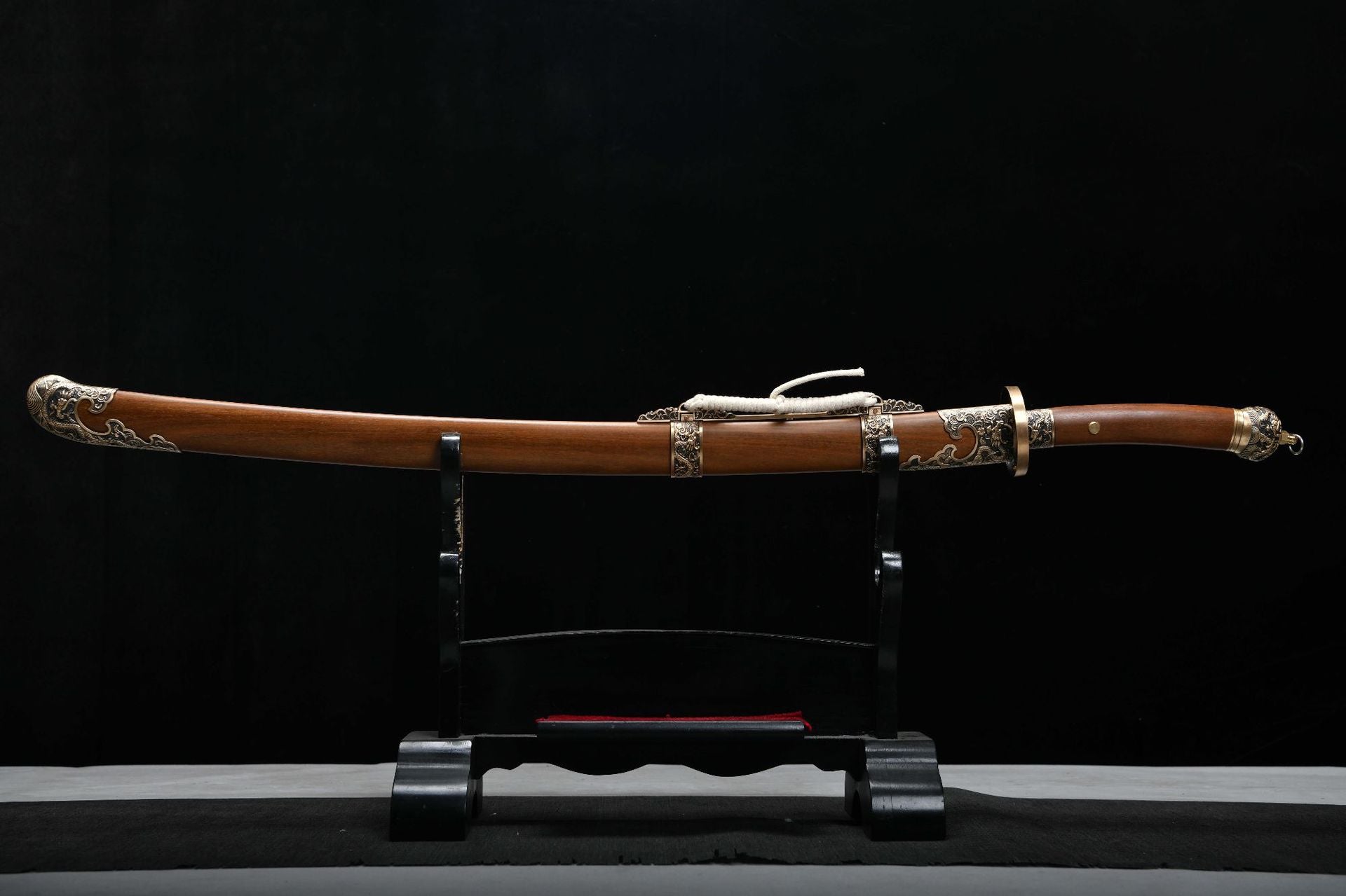 The new handcrafted long 26-inch patterned steel burned-blade fighting and polishing knife - Water Dragon Feather Knife