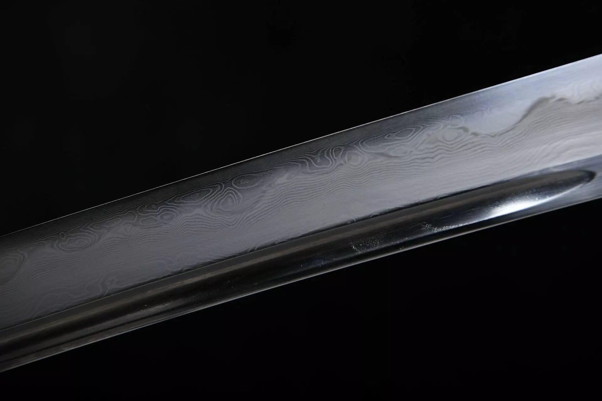 The new handcrafted long 26-inch patterned steel burned-blade fighting and polishing knife - Water Dragon Feather Knife