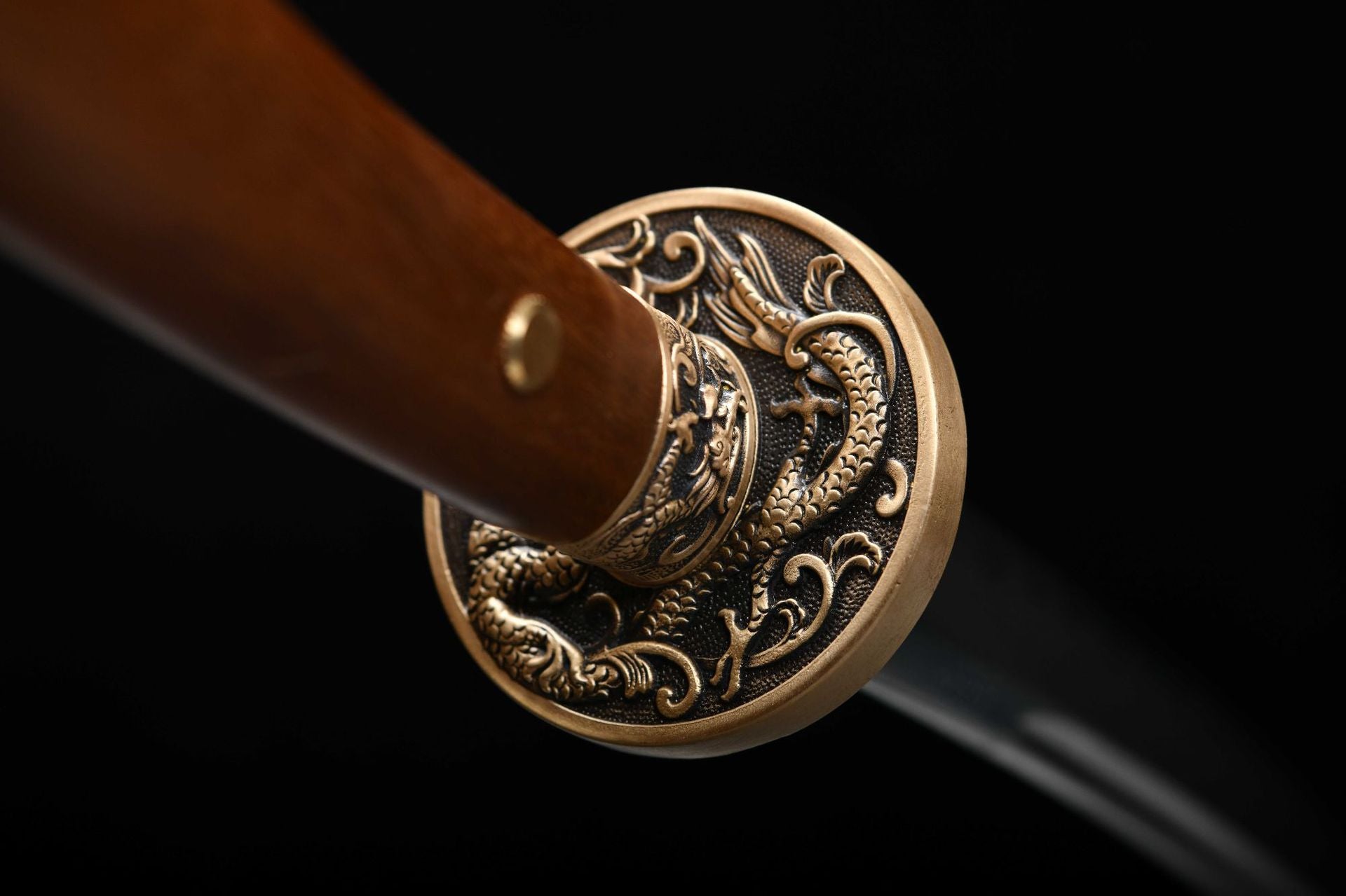 The new handcrafted long 26-inch patterned steel burned-blade fighting and polishing knife - Water Dragon Feather Knife
