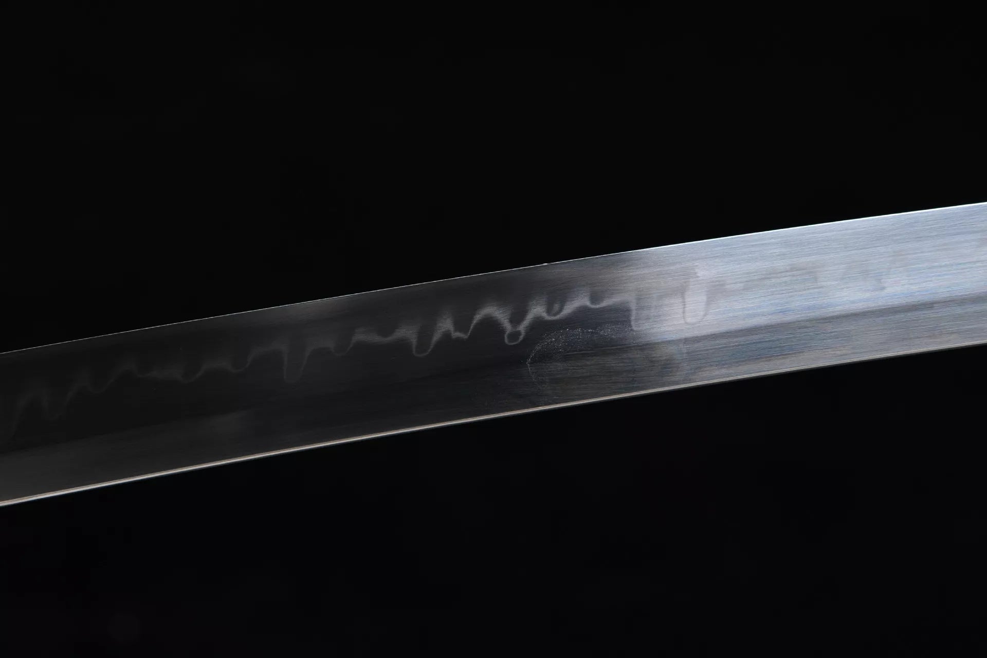 26-inch Long T10 Blade Katana - Little White Dragon Sword