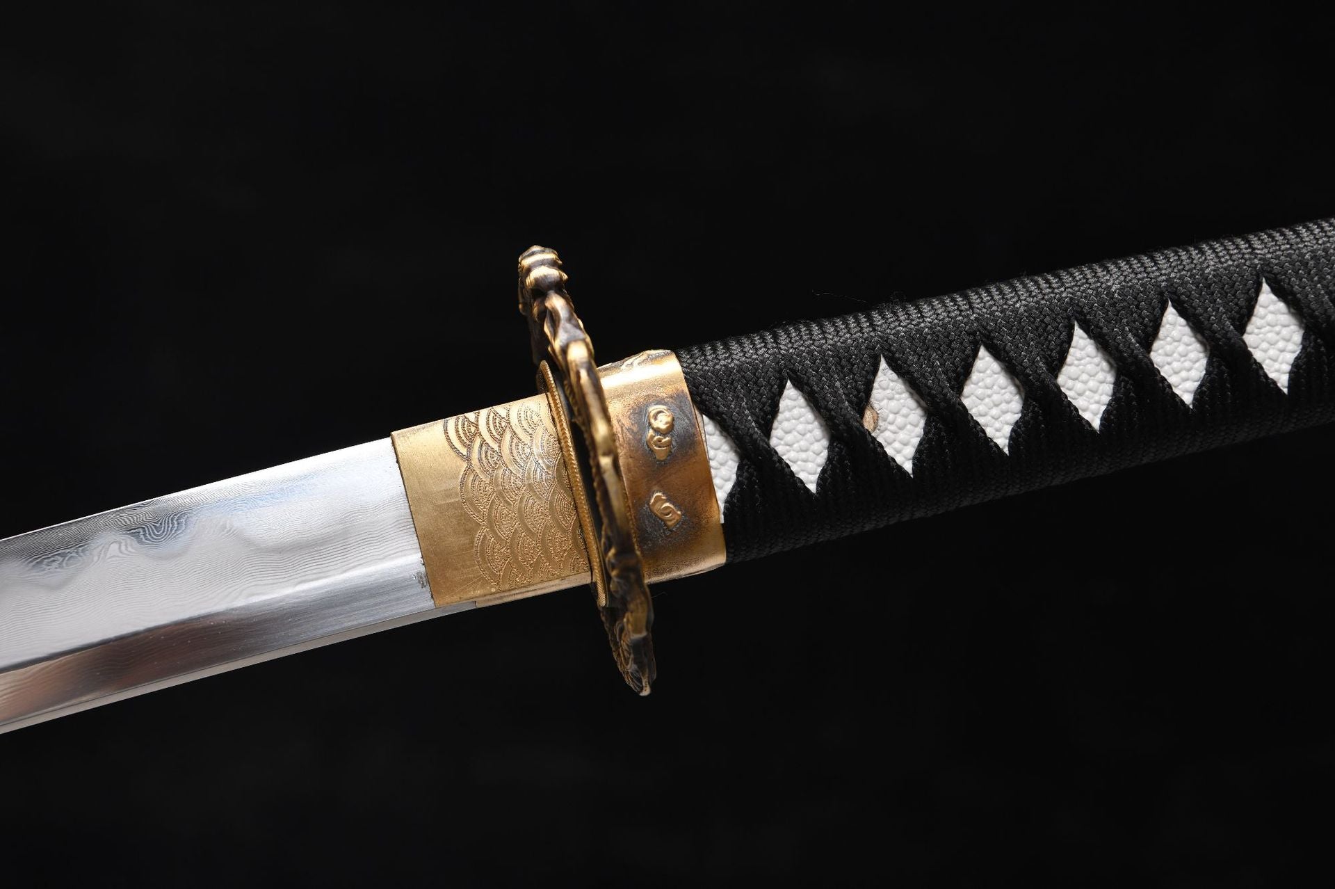 26-inch Patterned Steel Burnished Blade True Yokote Shisouken Samurai Sword - Dragon Samurai Sword Fighting