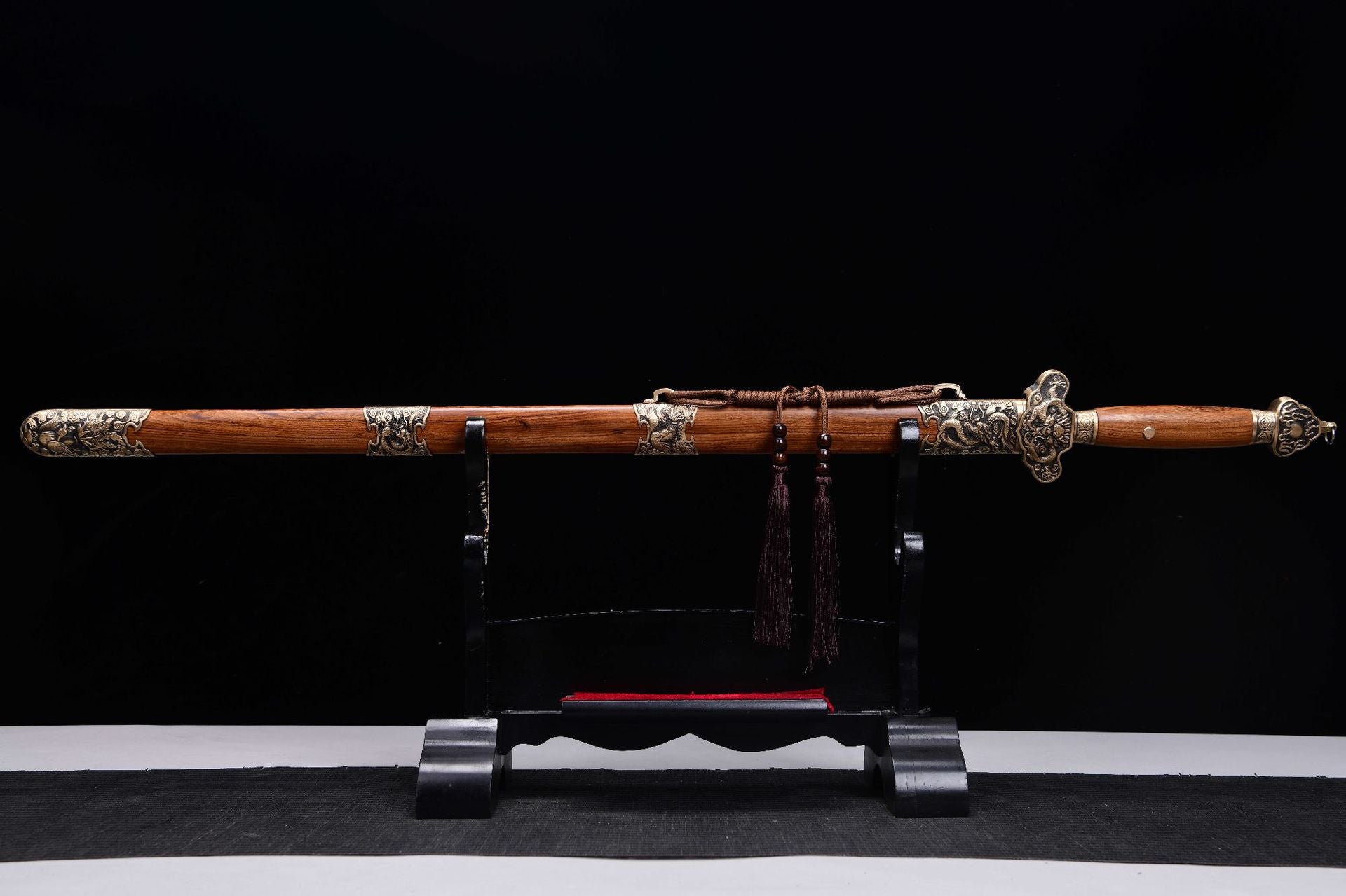 1700 New 28-inch Feather Pattern Flower Pattern Steel Qing Sword--Yulong Qing Sword