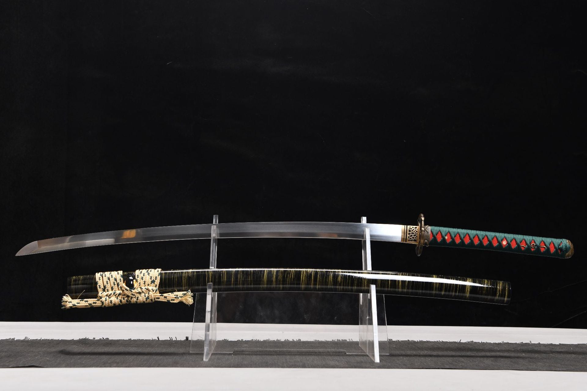 26" High Manganese Steel Samurai Sword - Bamboo Leaf Green Fighting Sword
