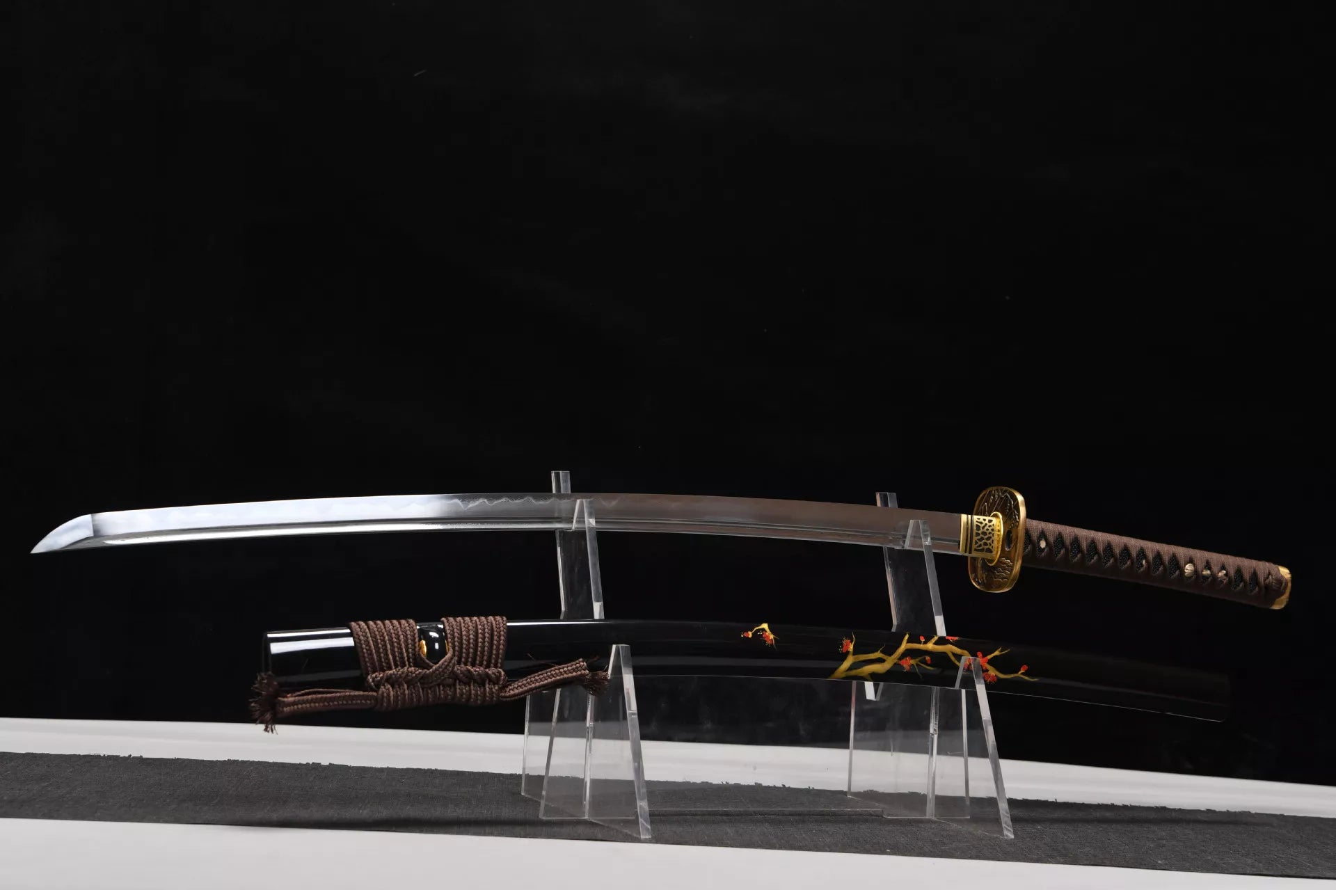 26 inch Hundred Refined Steel Burnt Edge Maki-e Samurai Sword - Hermit Fighting Sword