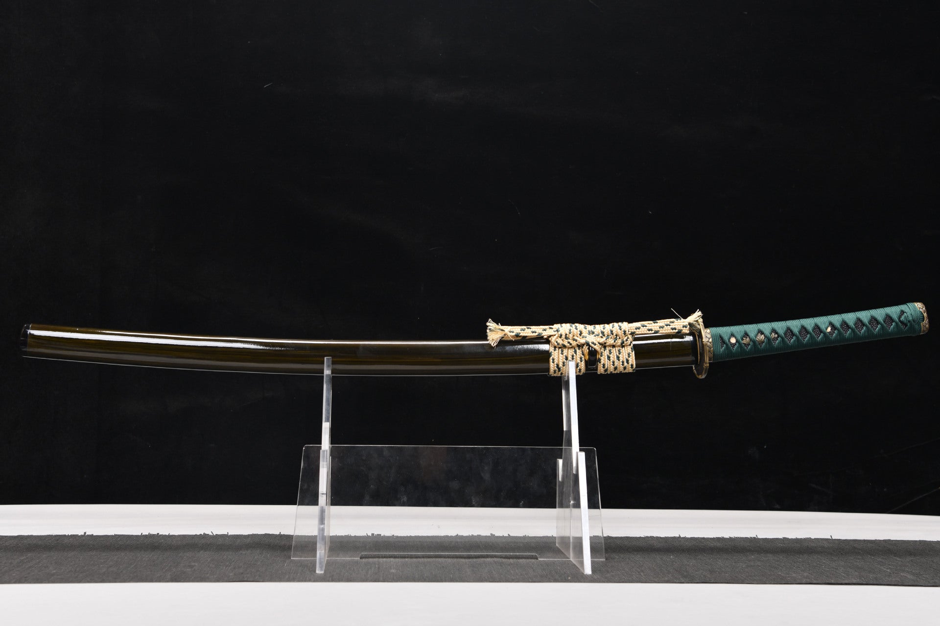 Bamboo Leaf Kokarasuma