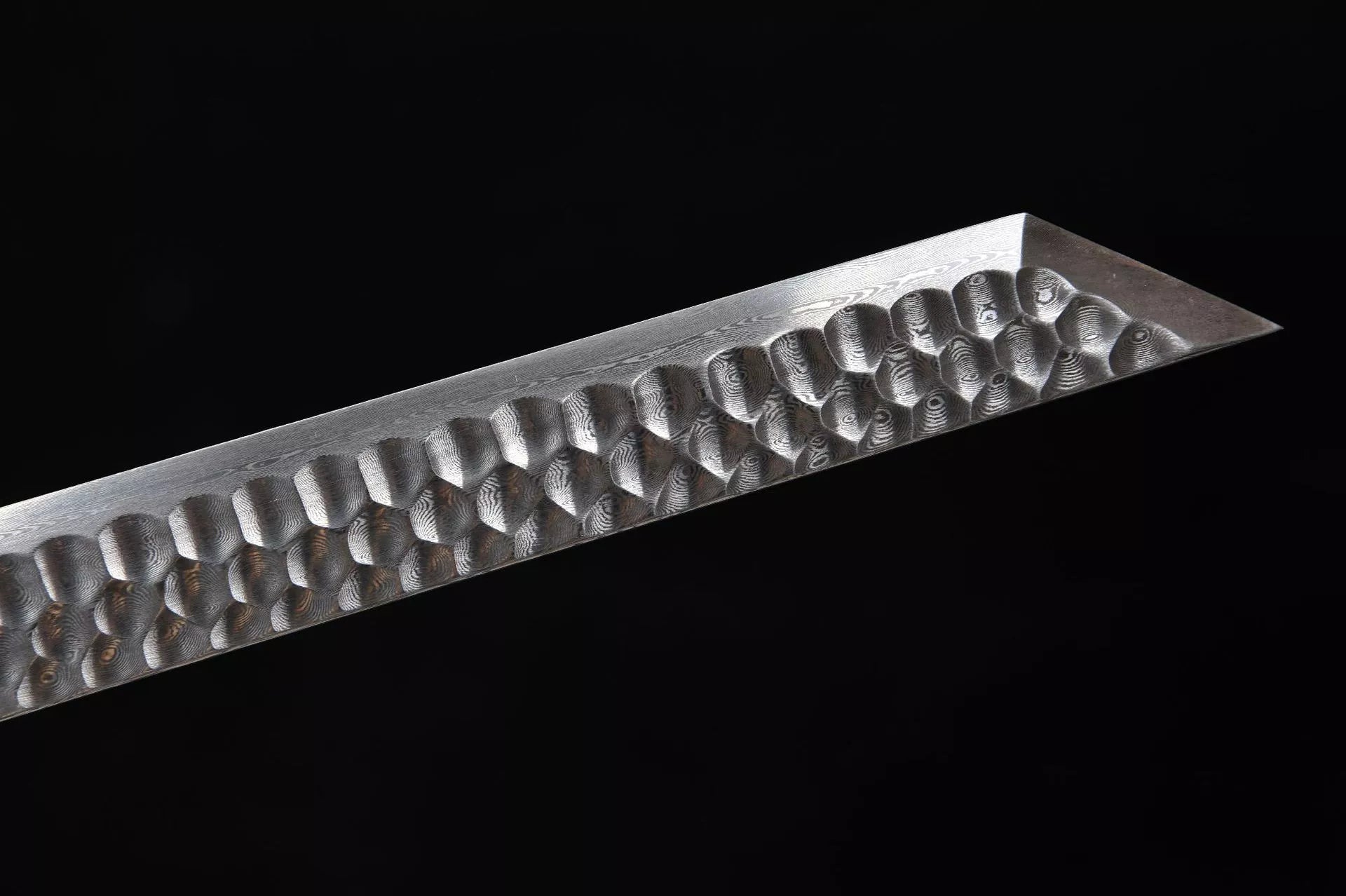 New Handcrafted Long 26-inch hammered pattern tempered steel Tang Horizontal Knife - Shengshi Tang Knife
