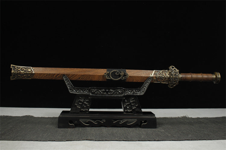 600 Medium 20" Han Sword - Thumbing Dragon Ruyi Han Sword