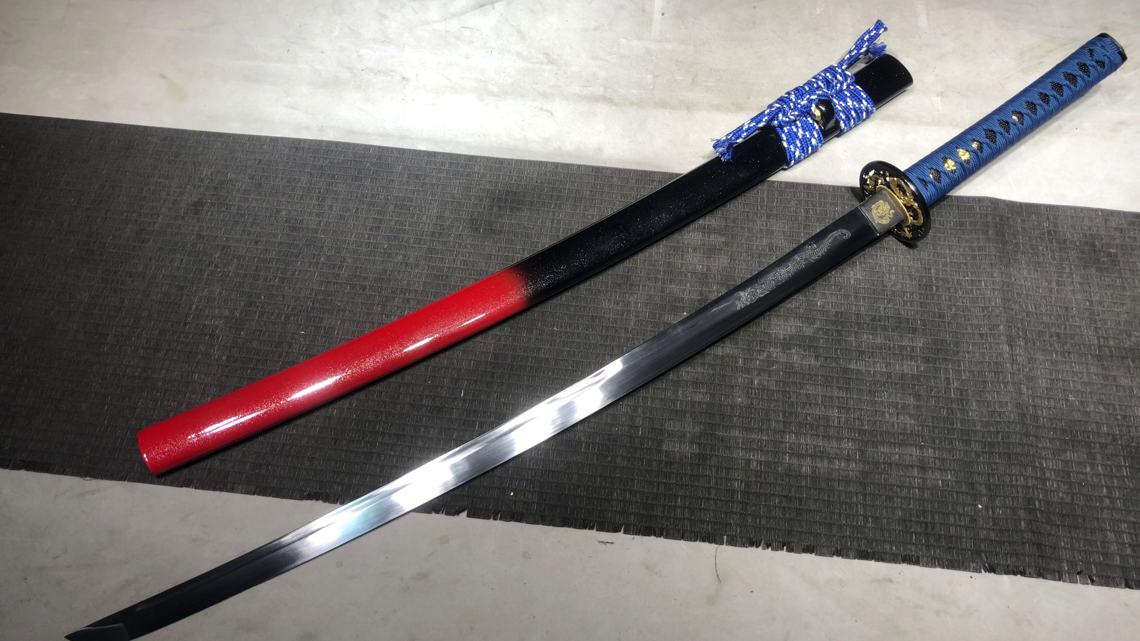 540 New Handmade Long 26-inch High Manganese Steel Carved Object Samurai Sword - Little Dragon King Fighting Sword