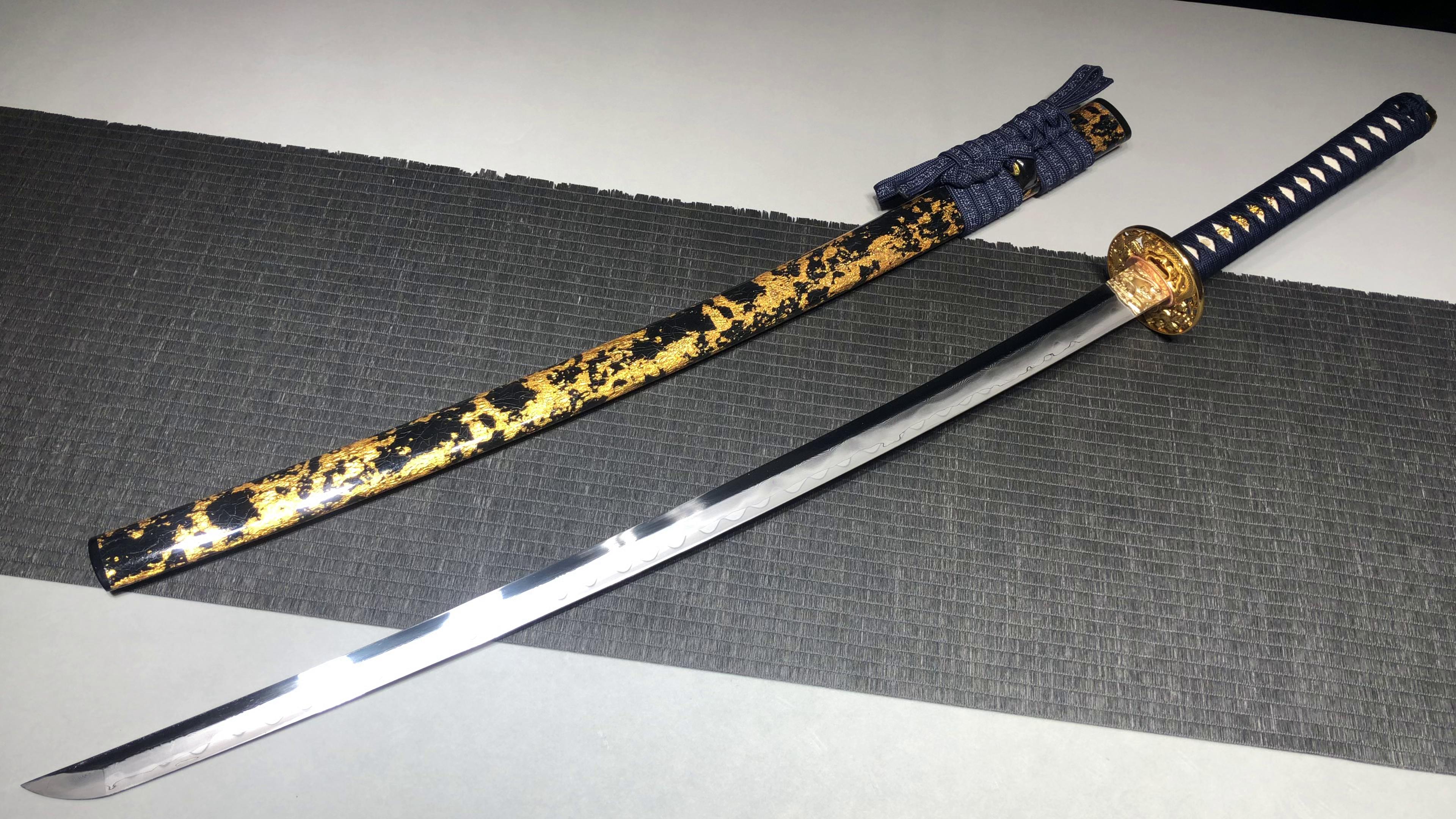 26-inch Samurai Sword - Plum Blossom Ryuta Sword