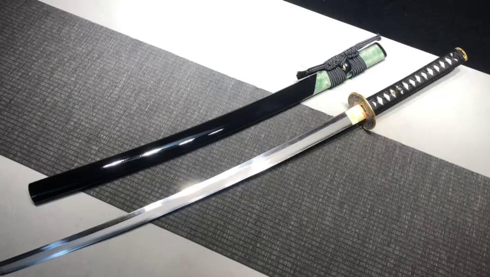 2800 New Specials Long 26-inch Triple Samurai Sword--Mayhem Sword