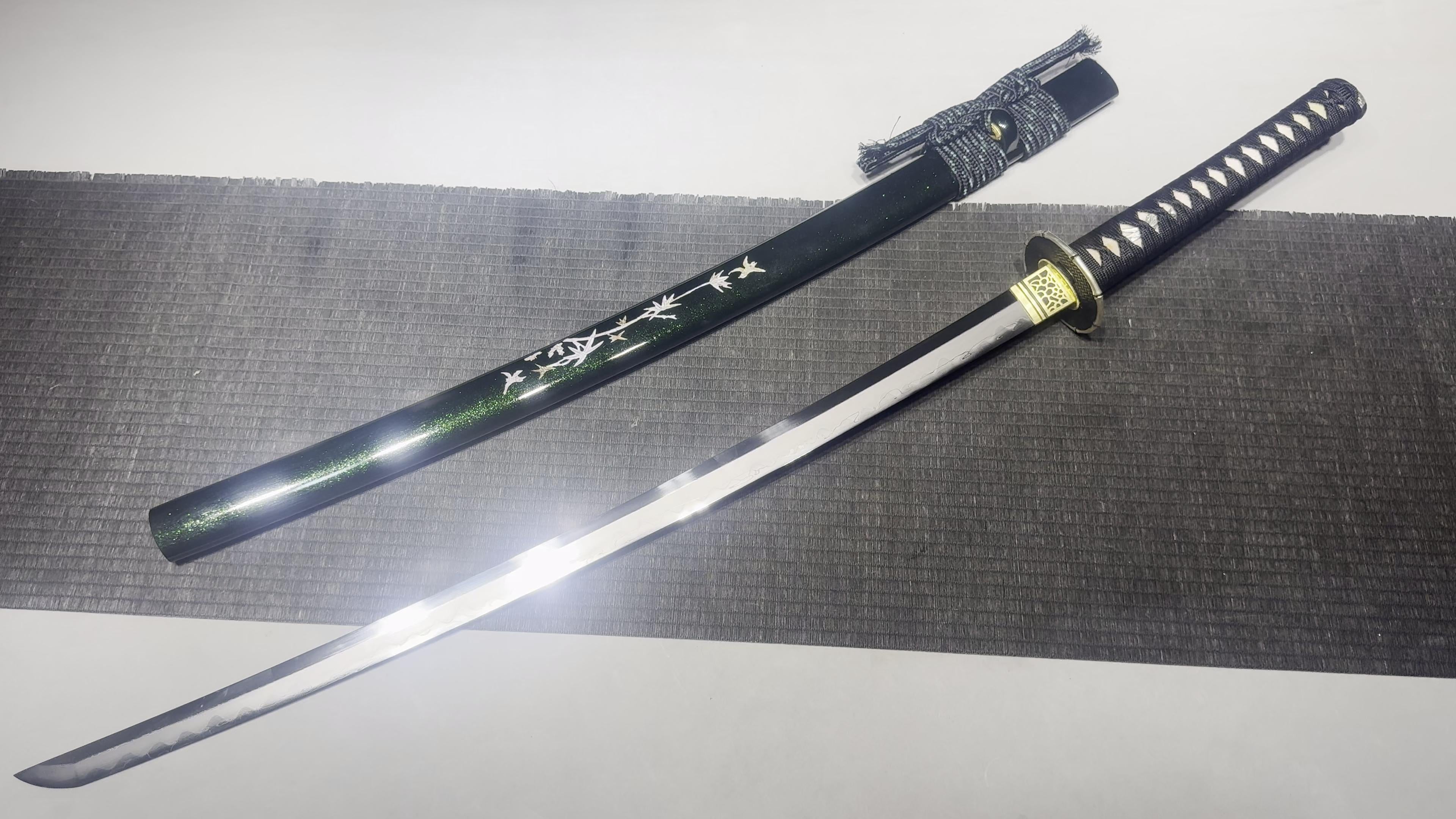 2160 New Handmade Long 26-inch Triple Heshi Kamiken Samurai Sword - Junko Takeshi Sword