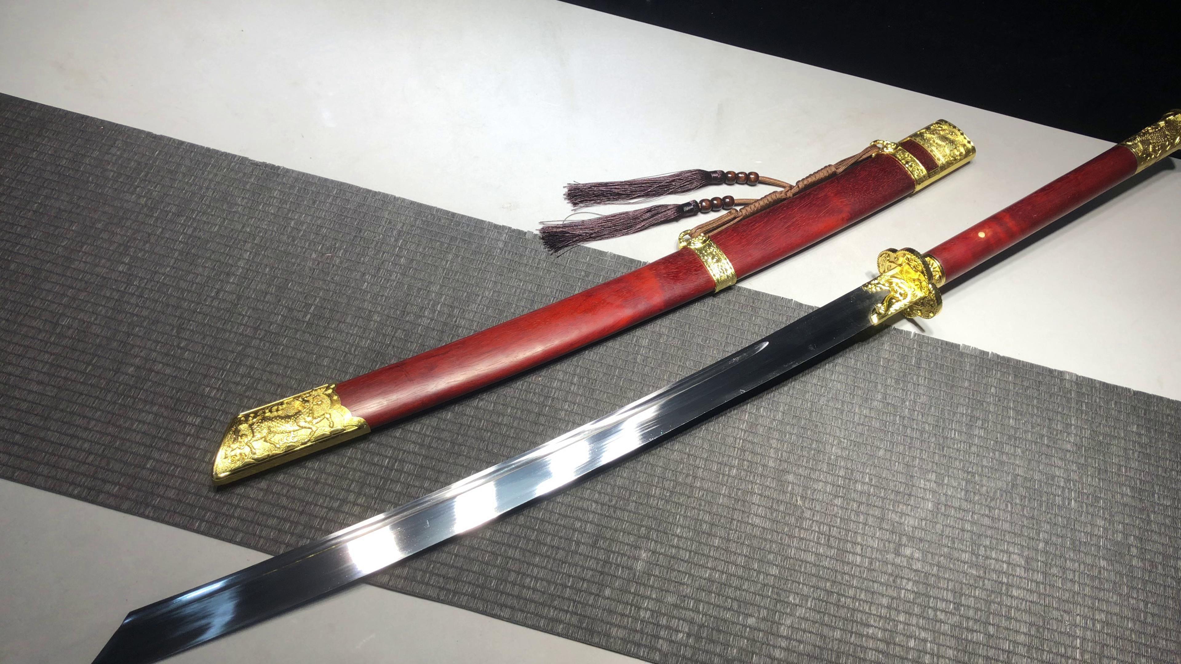 760 New Special Long 26-inch High Manganese Steel War Sword--Kangxi Imperial Sword (Uncut)