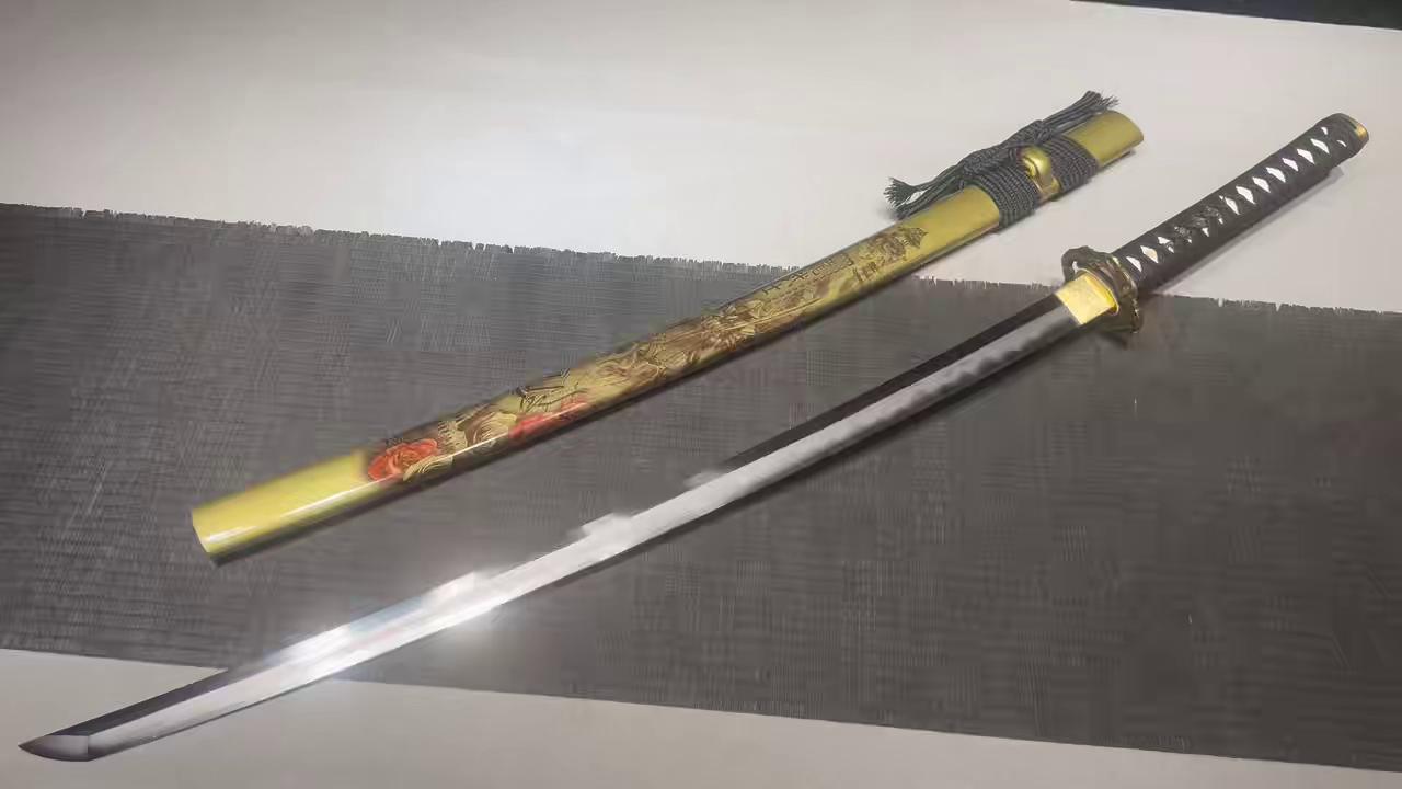 26-inch Patterned Steel Burnished Blade True Yokote Shisouken Samurai Sword - Dragon Samurai Sword Fighting