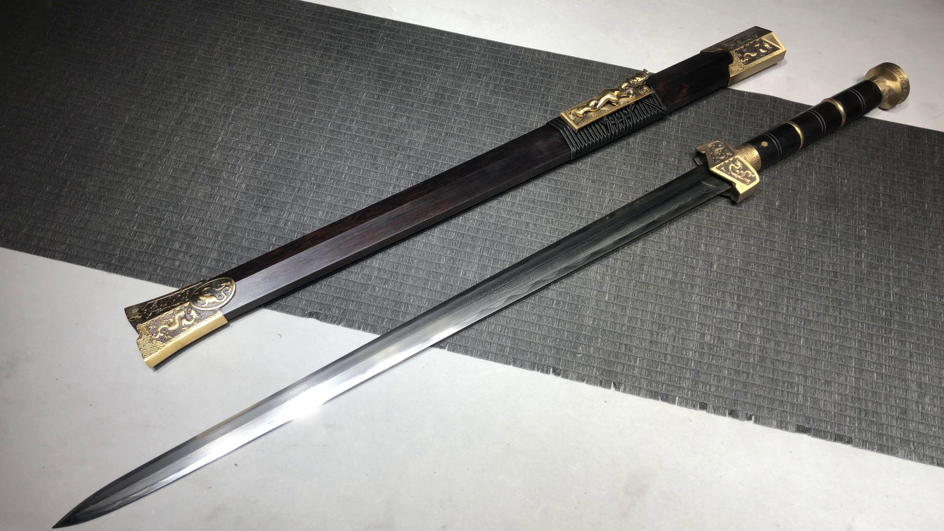1500 New Handmade Long 24-inch Patterned Steel Burnished Edge Han Sword - Qinglong Battle Sword