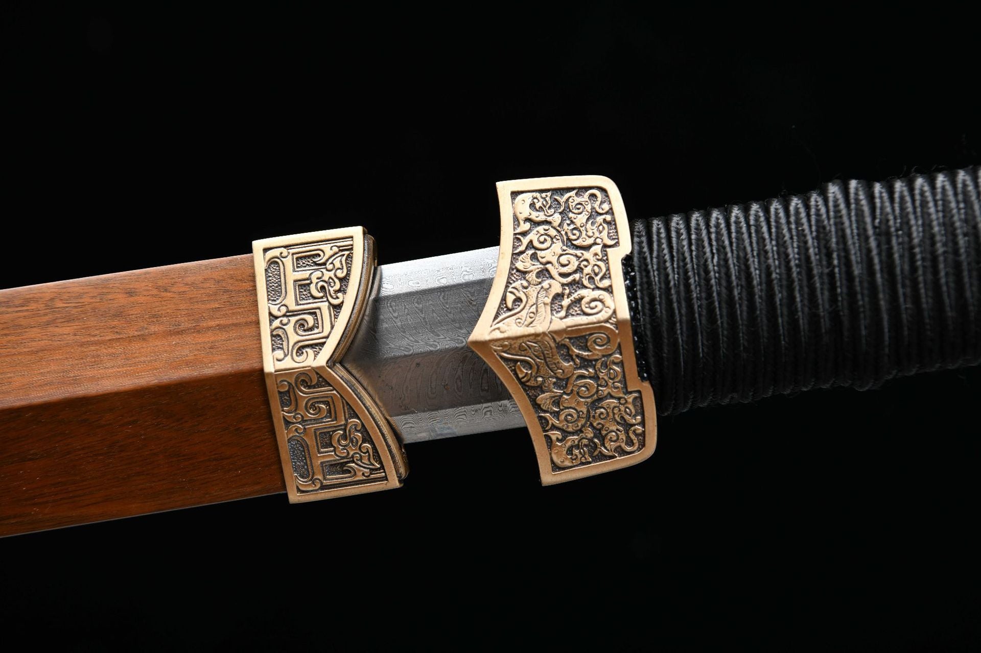 1200 New Handmade Long 28-inch Phoenix Feather Patterned Steel Han Sword--Ba Wang Han Sword