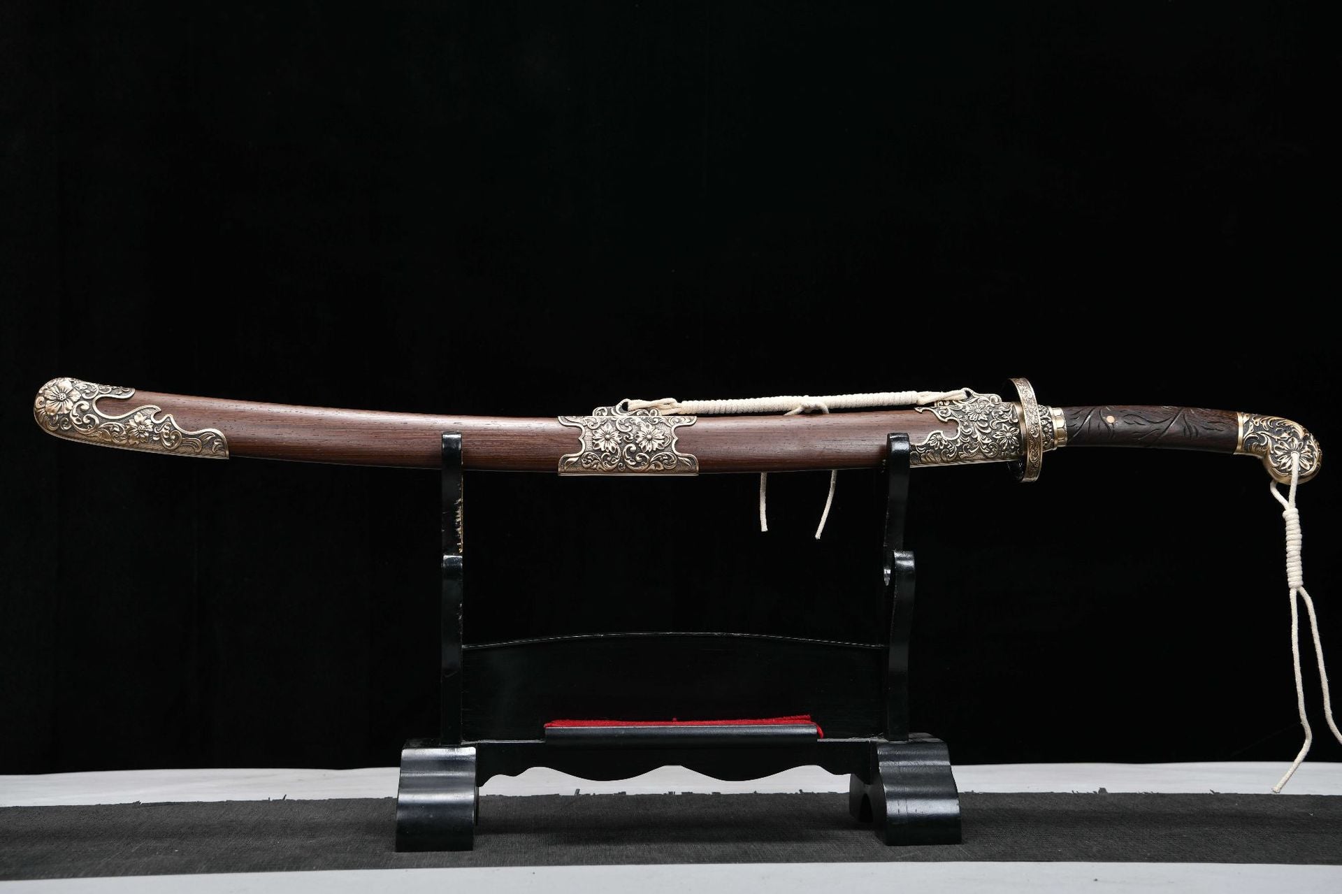 1300 New Handmade Long 26-inch Stone Washed Patterned Steel Clear Knife - Shen Lian Xiuchun Knife (Hand Carved Handle)