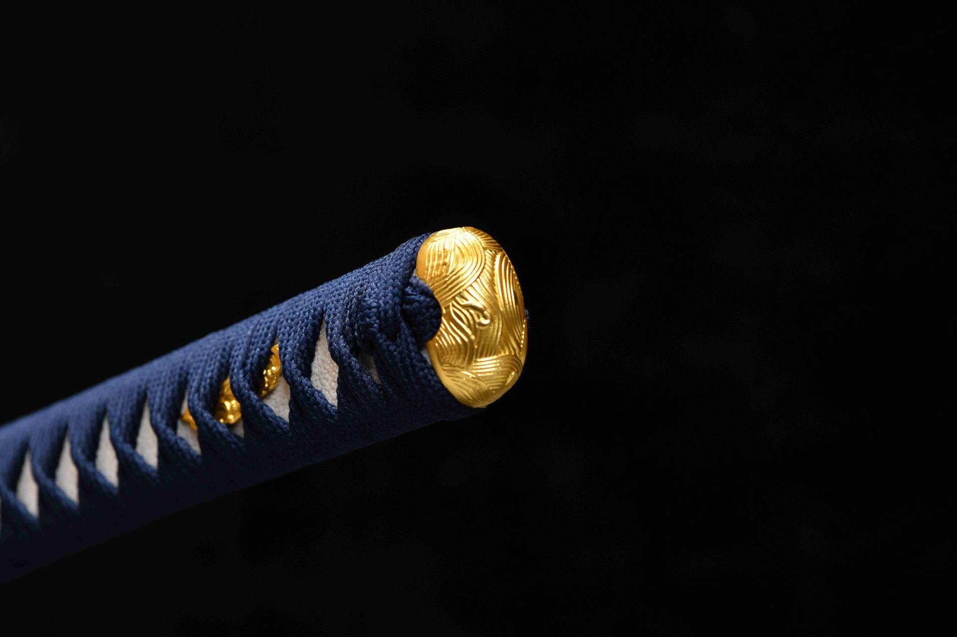 1000 New Handmade Long 26 T10 Burnt-Edge Tri-Color Ken Samurai Sword - Gold Chrysanthemum Strike Sword