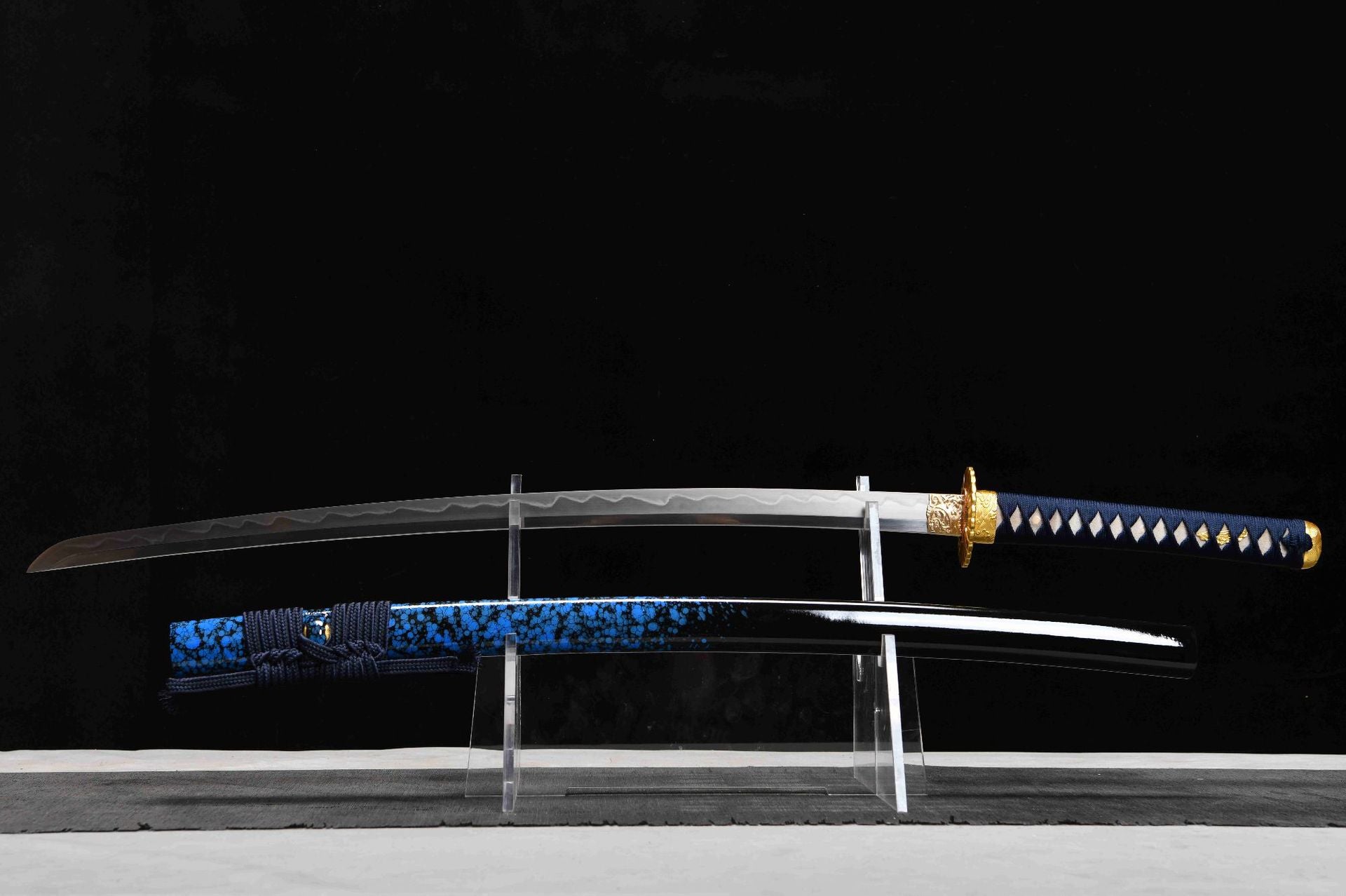 1000 New Handmade Long 26 T10 Burnt-Edge Tri-Color Ken Samurai Sword - Gold Chrysanthemum Strike Sword
