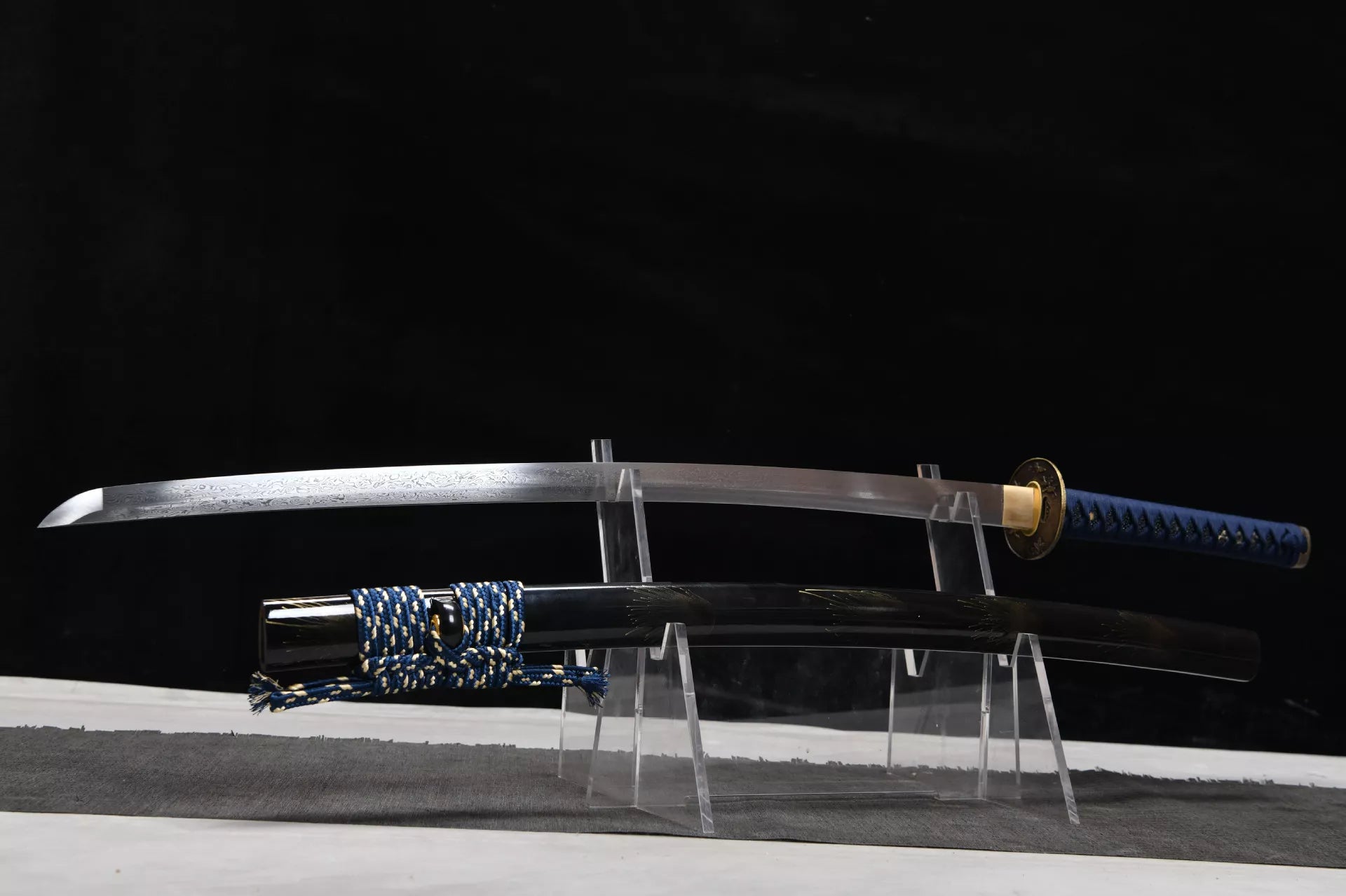26-inch Tortoise-Patterned Steel Katana - Crane Uchiha
