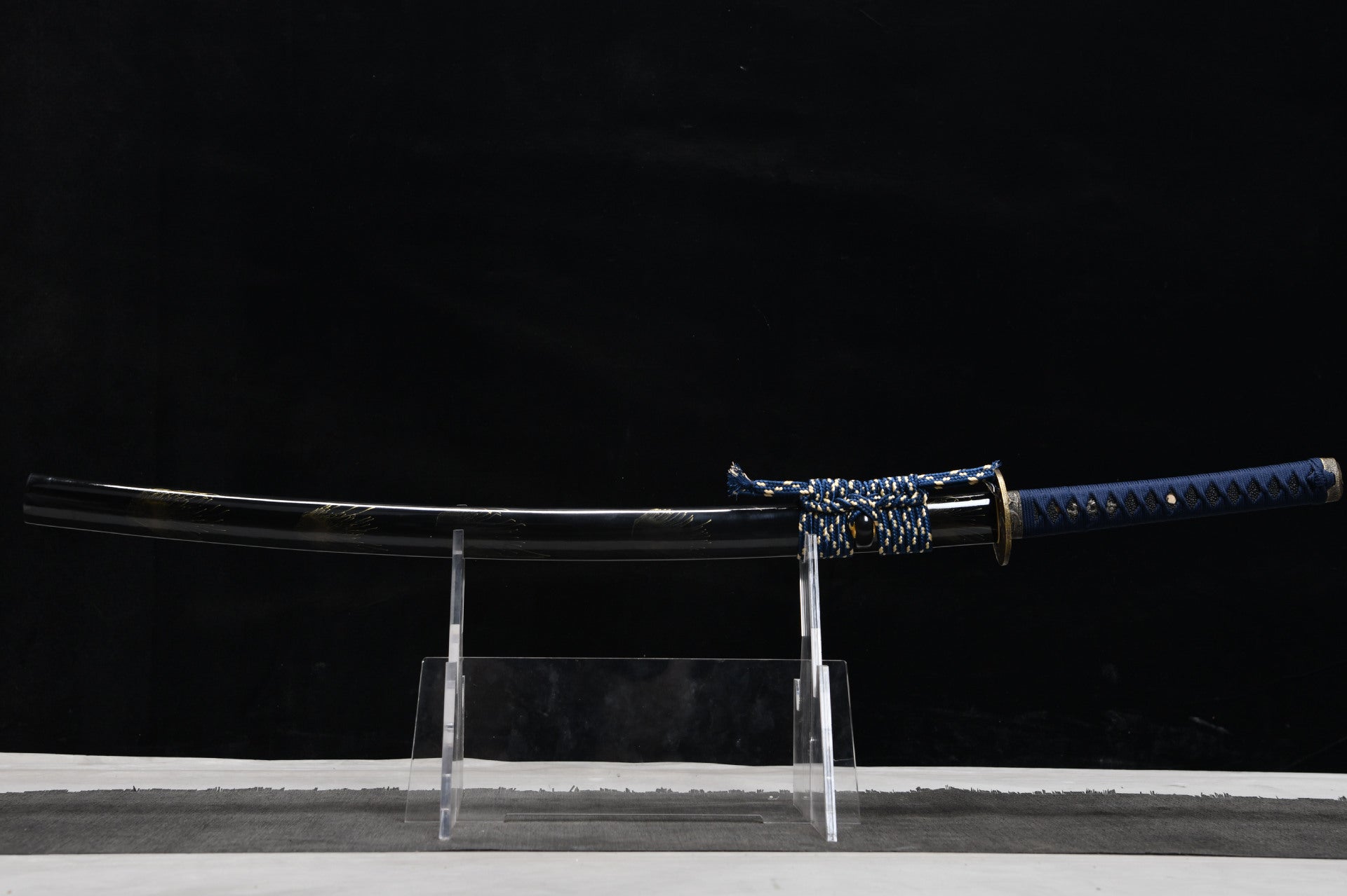 26-inch Tortoise-Patterned Steel Katana - Crane Uchiha