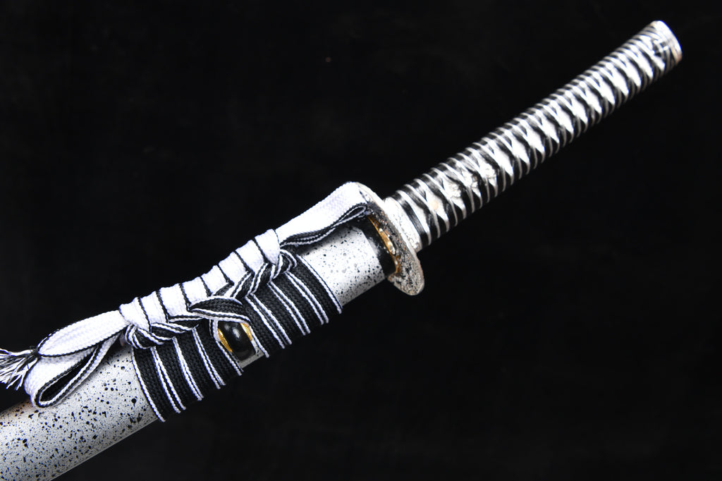 26-inch High Performance Makeup Research Samurai Sword - Silver Dragon Fighting Sword