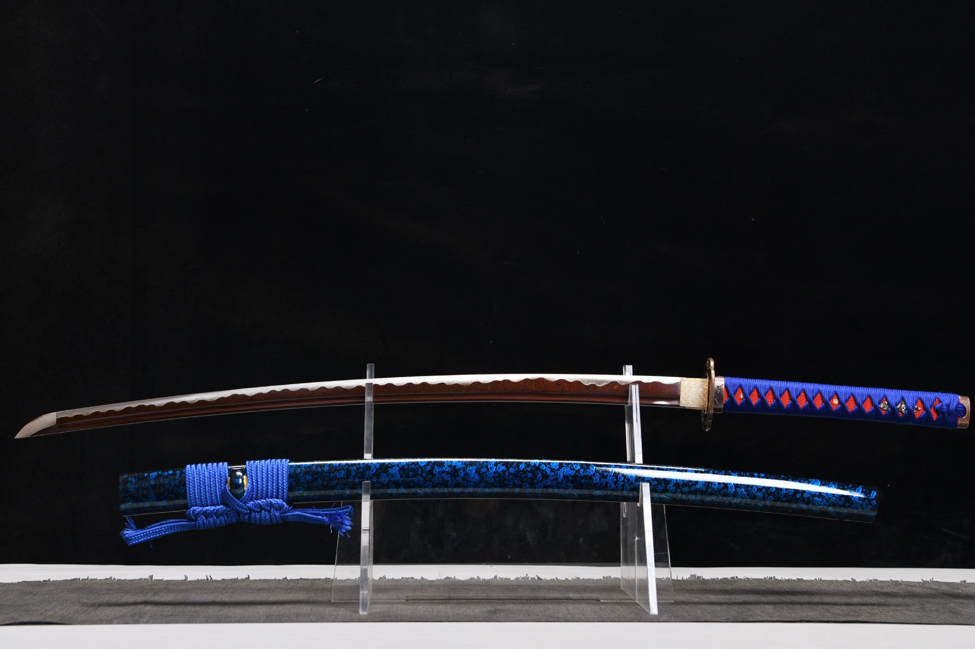 26-inch High-Performance, Hundred-Tempered Steel, Reddish-White Katana - Chuanyunlong Uchika