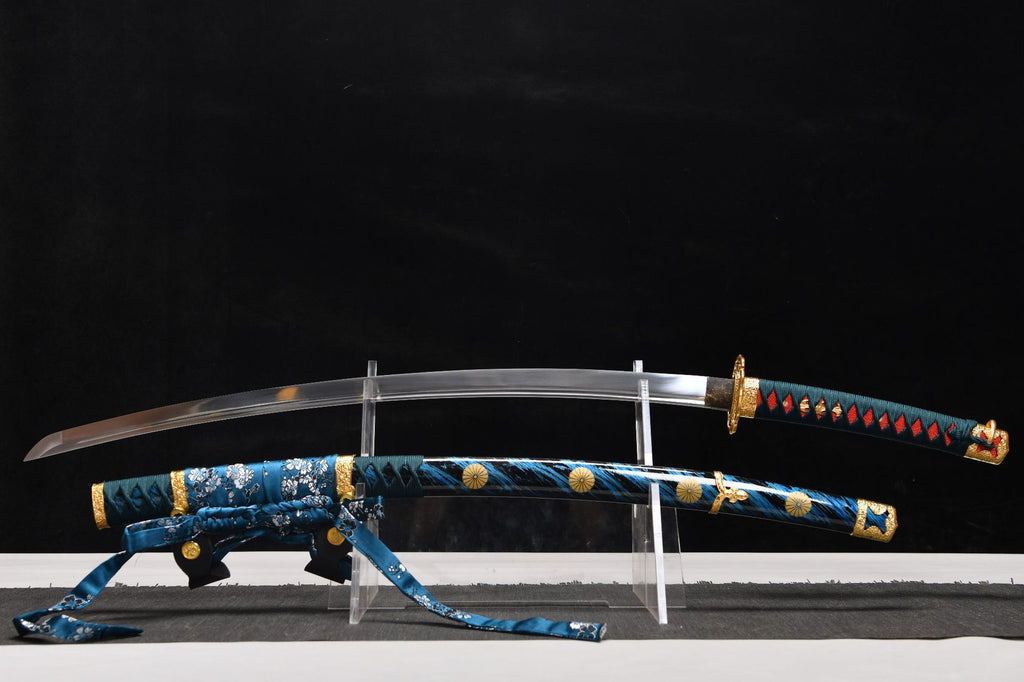 New handcrafted long 26-inch high manganese steel tachi - Chrysanthemum pattern tachi