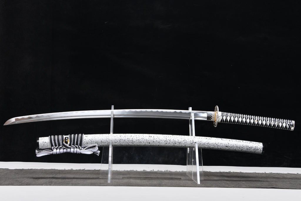 26-inch High Performance Makeup Research Samurai Sword - Silver Dragon Fighting Sword