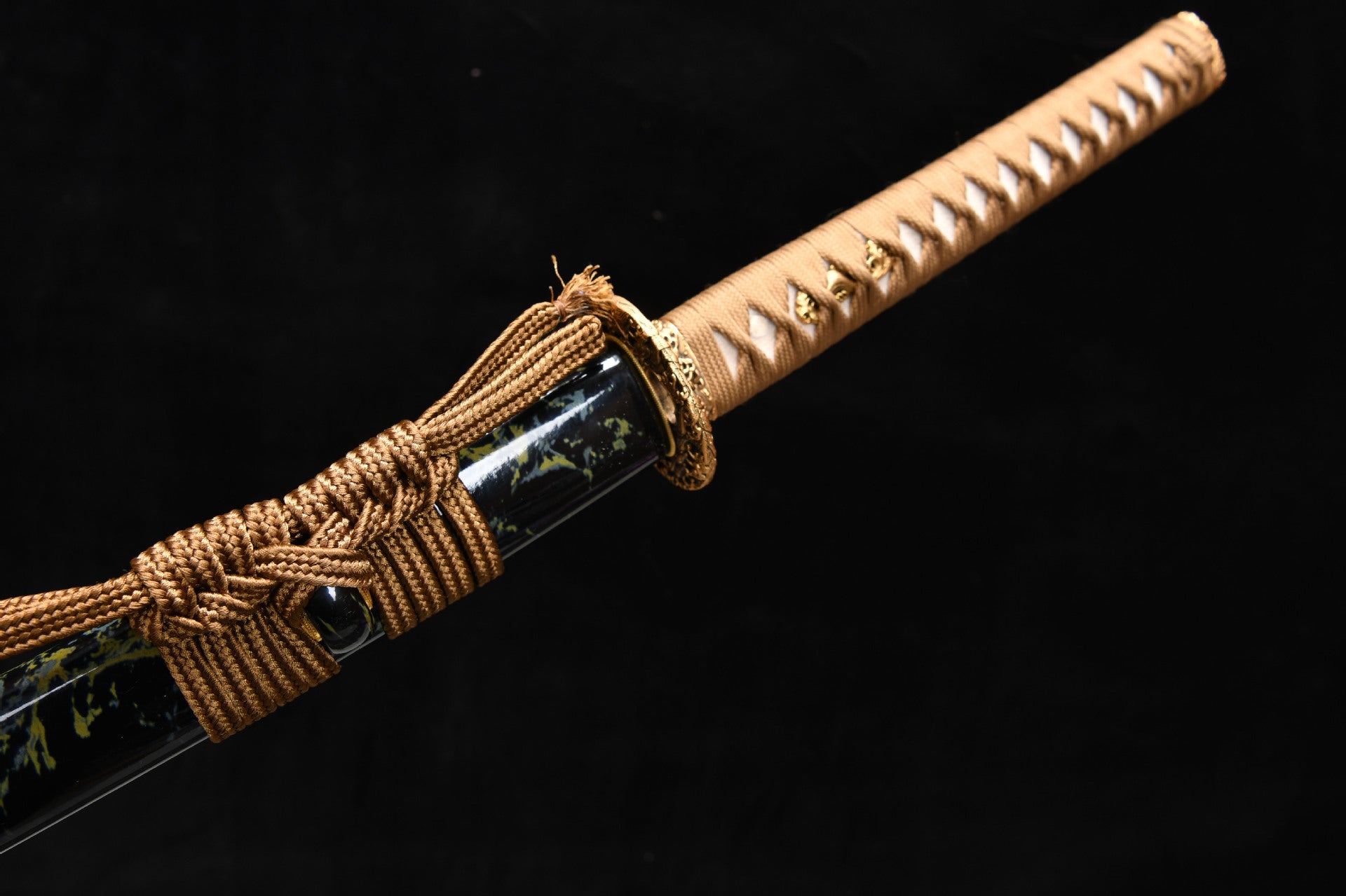 1120 New Handmade Long Gilt Mounted 26-inch High Manganese Steel Roasted Purple Samurai Sword - Golden Sea Wave Beating Sword (Cool Black Edition)