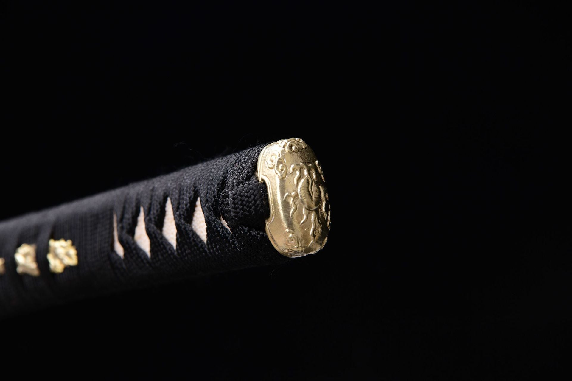 1360 Long 26 T10 Steel Burnt Edge Fighting Sword Samurai Sword - Maki-e Maple Leaf