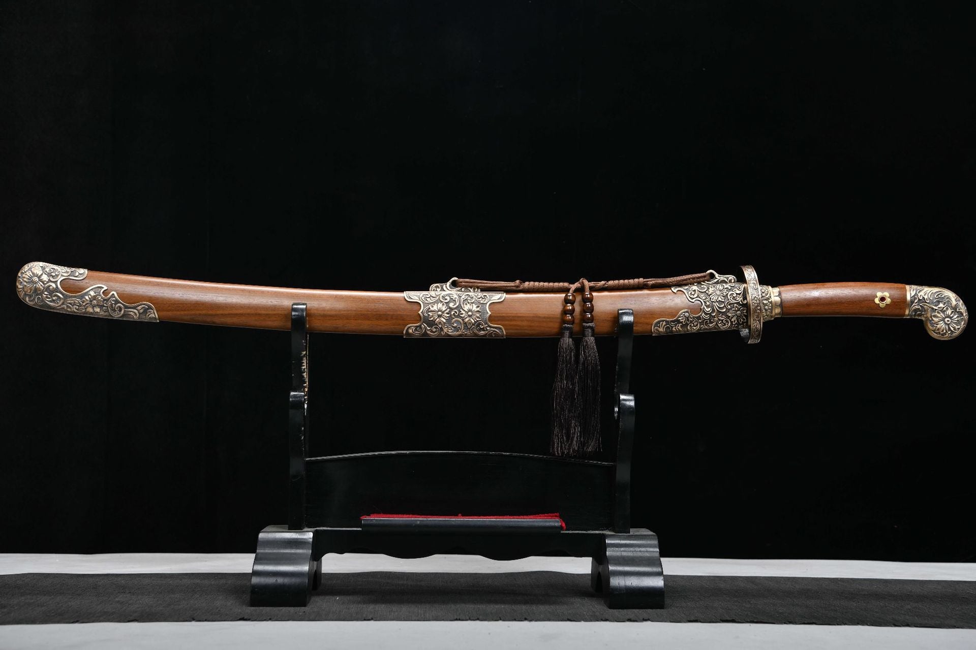 1200 New Handmade Long 26-inch Patterned Steel Clear Knife - Shen Lian Embroidery Spring Knife (Patterned Steel Version)