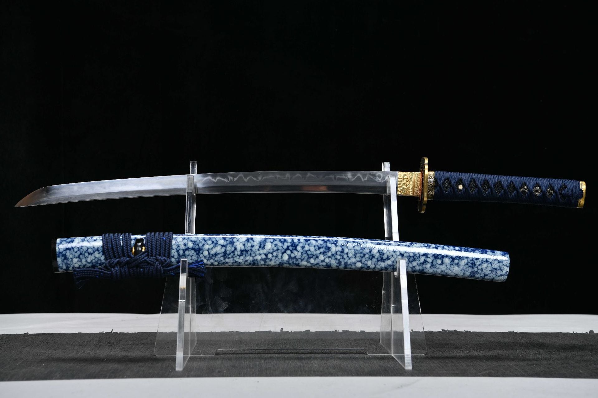 780 New Handmade Medium 20" T10 Burnished Blade Samurai Sword - Sanskrit Rib Differences