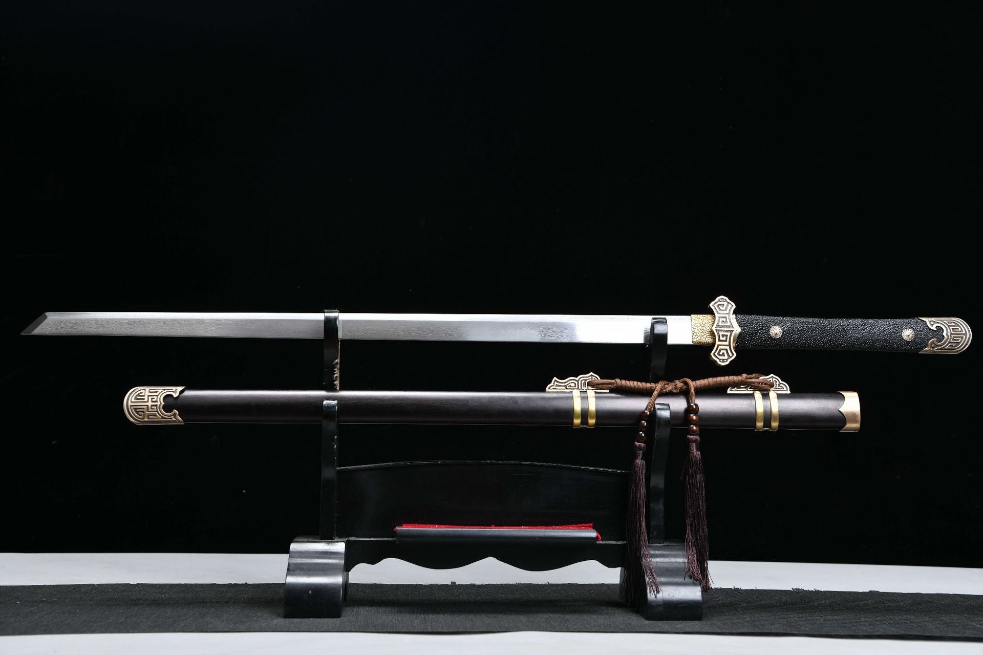 1160 New Handmade Long 26-inch Patterned Steel Fishskin-Handled Tang Sword - Hui Ruyi Tang Knife (Fishskin-Handled Model)