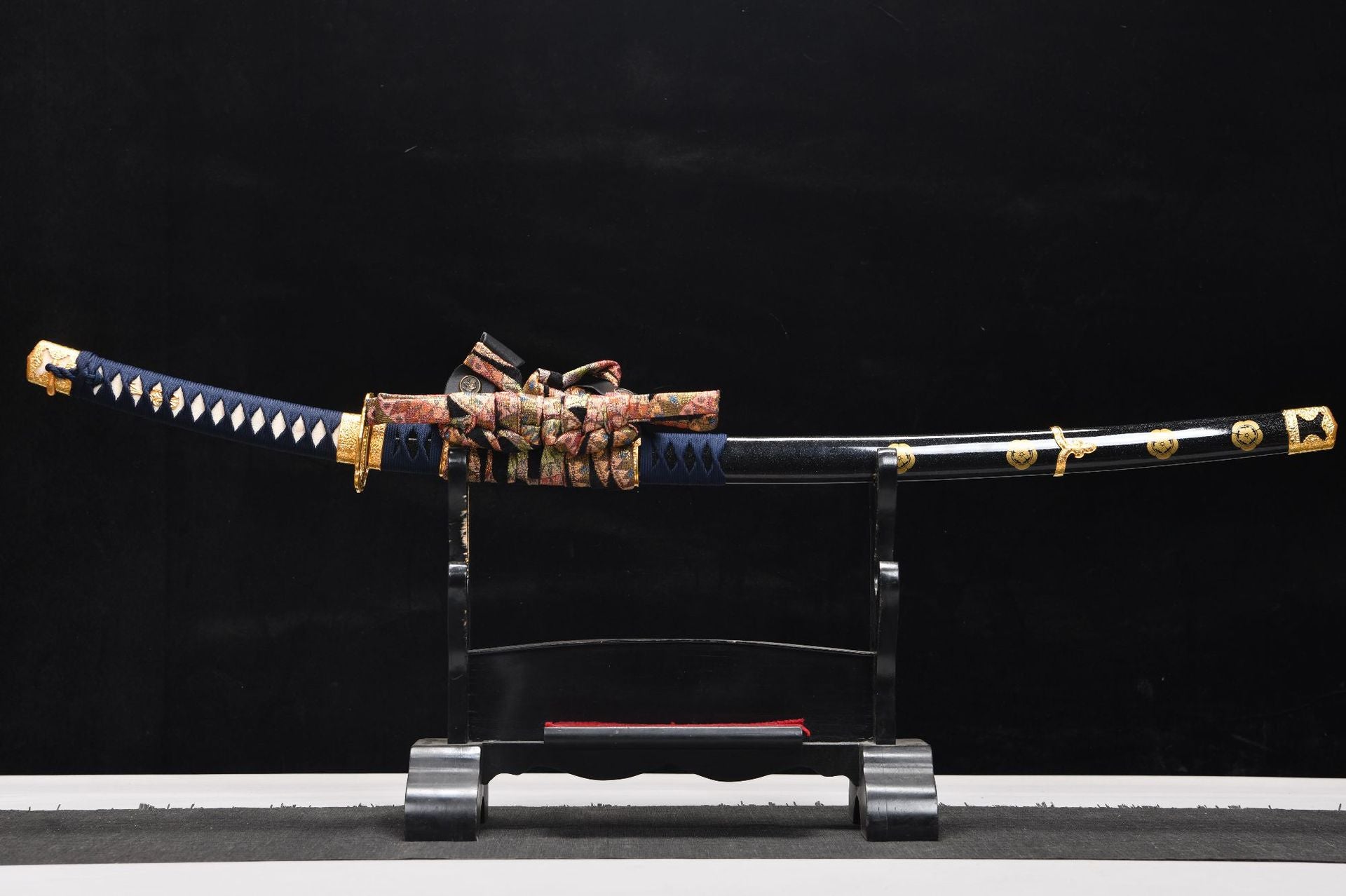 New handcrafted long 26-inch T10 sharpened handle anti-katana - Oda Nobunaga Katana