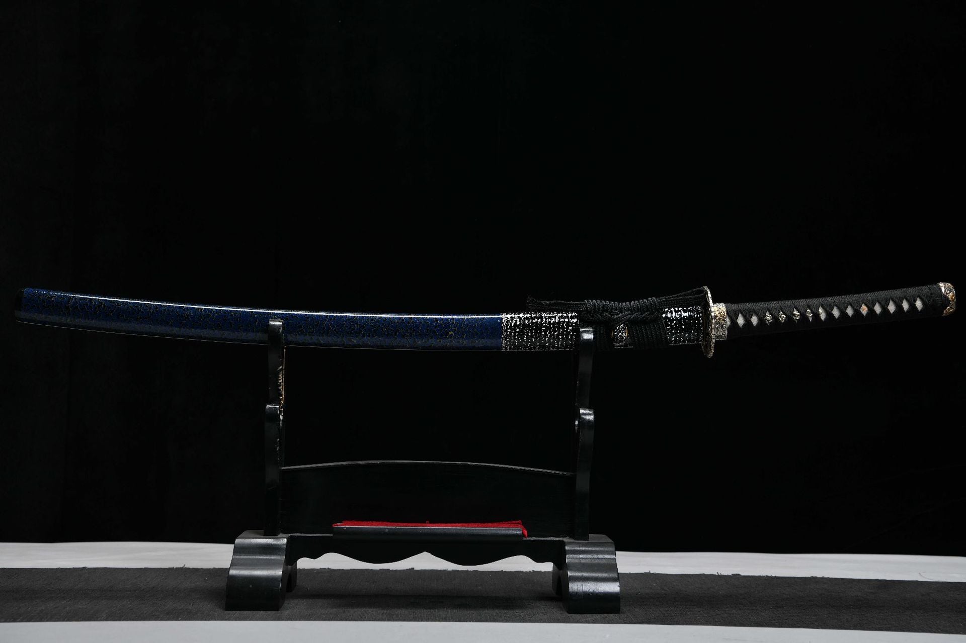 1200 New Handmade Long 26 T10 Burnished Blade Samurai Sword - Rolling Cloud Dragon