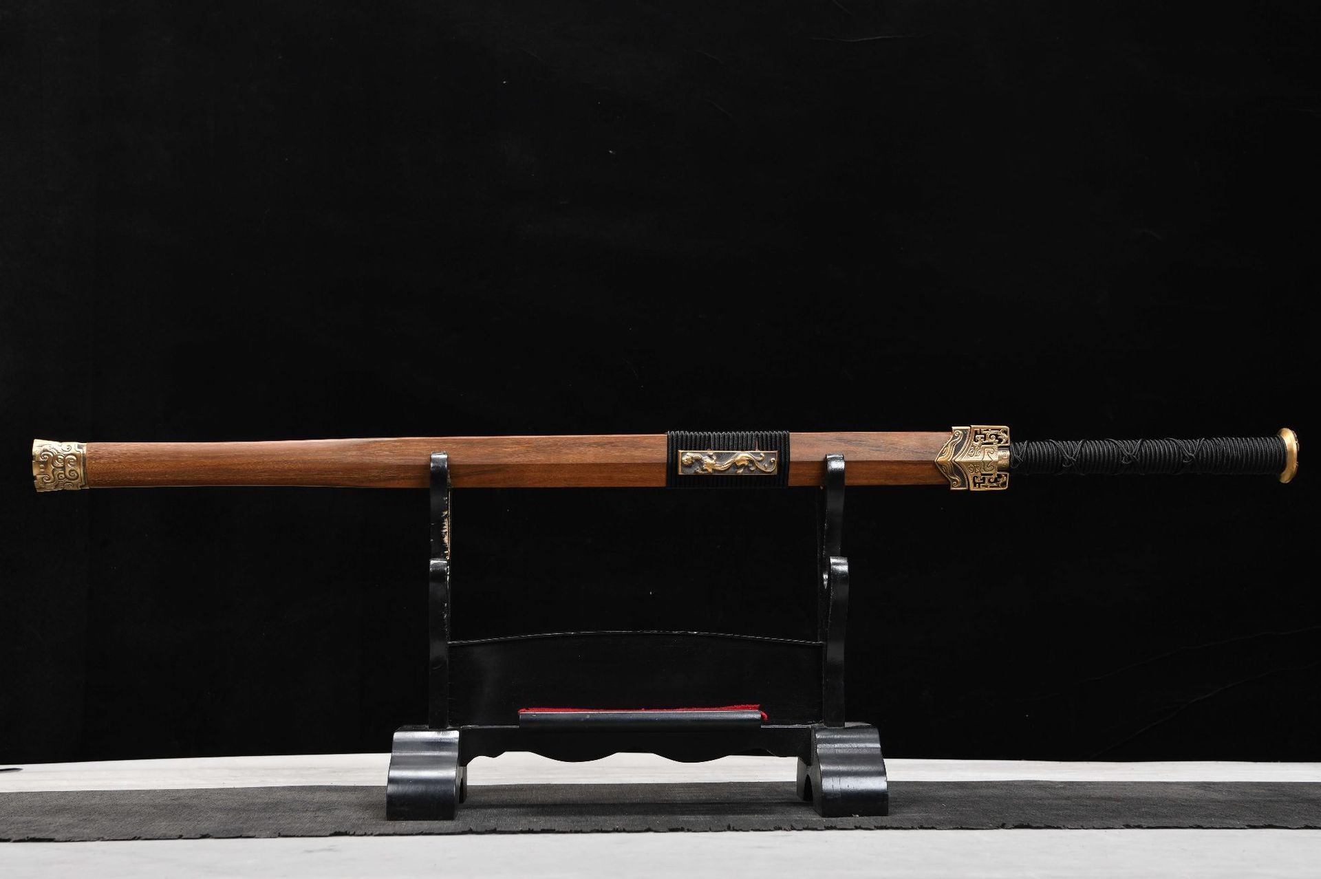 1060 New Handmade Long 28-inch Pure Copper Mounted Hundred Refined Steel Ancient Han Sword - Chi-Dragon Han Sword (Golden Model)