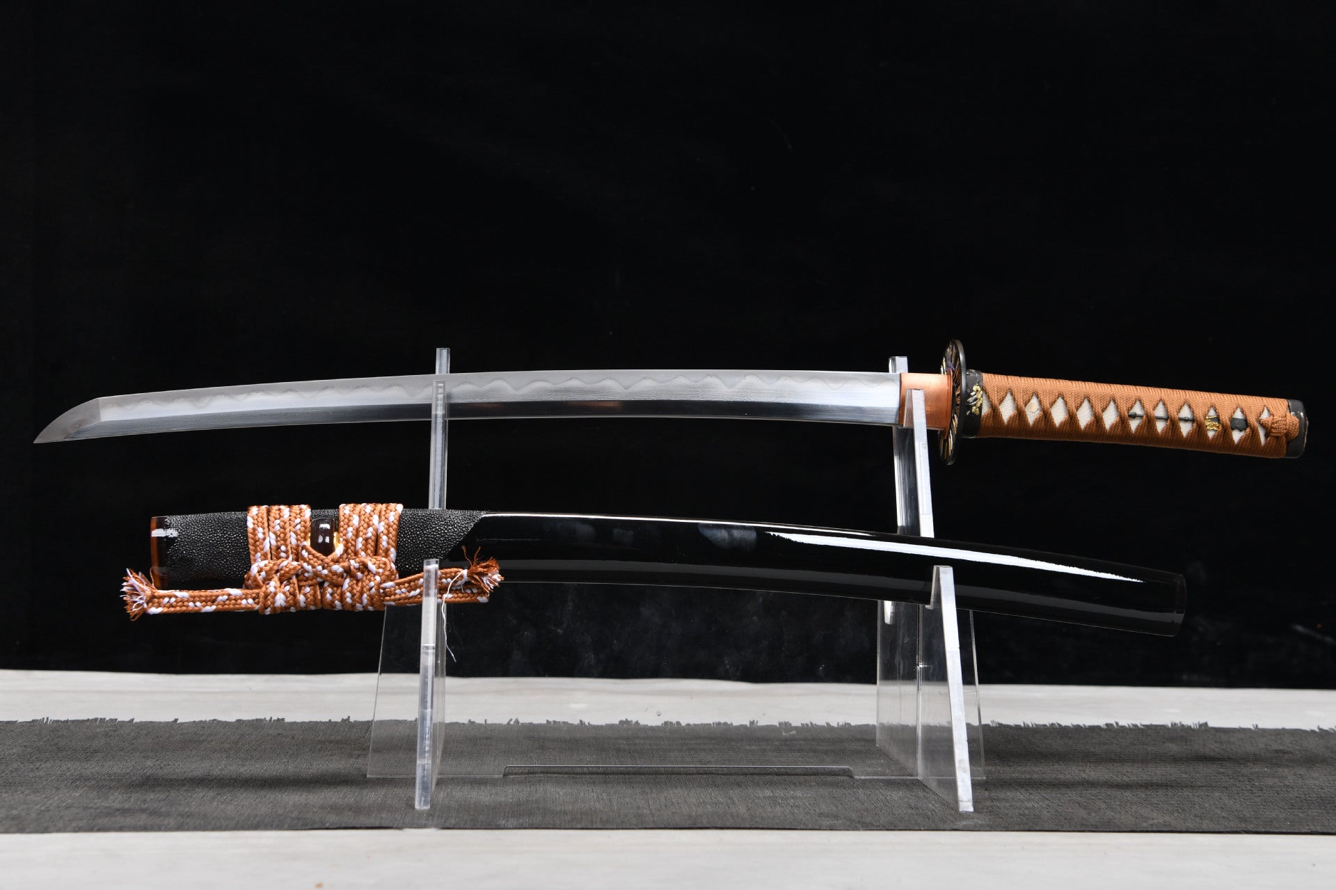 New handcrafted long pure copper gilded 20-inch three-color polished samurai sword with a tempered steel blade - Ten Thousand Arrows Ribbed Chisel