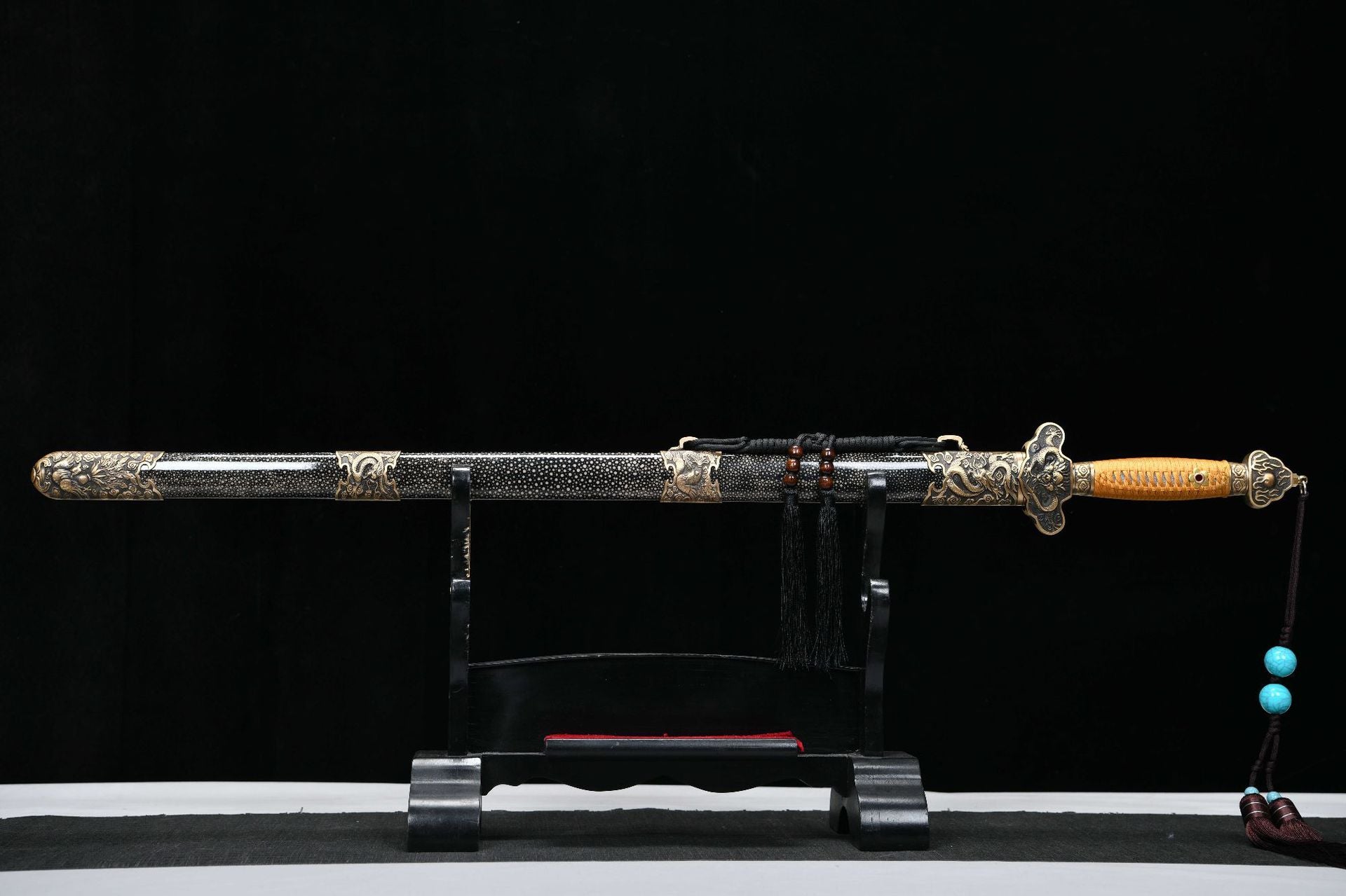 1500 New Handmade Long 26-inch Patterned Steel Chinese Ground Qing Sword - Imperial Dragon Sword