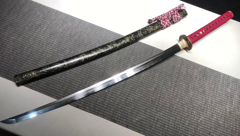920 Long 26-inch Patterned Steel Burnished Blade Samurai Sword Beating Sword - Zazan Eagle