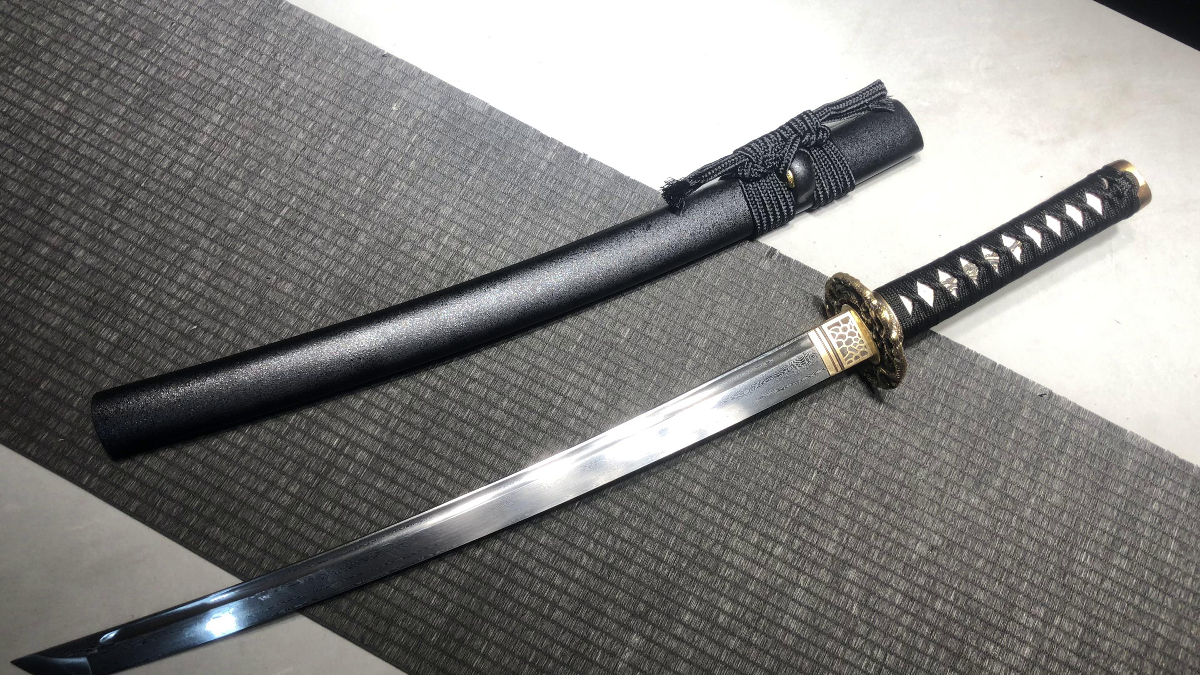 600 New Handmade Medium 20" Pure Copper Patterned Steel Samurai Sword - Tiny Cloud Dragon Rib Differences