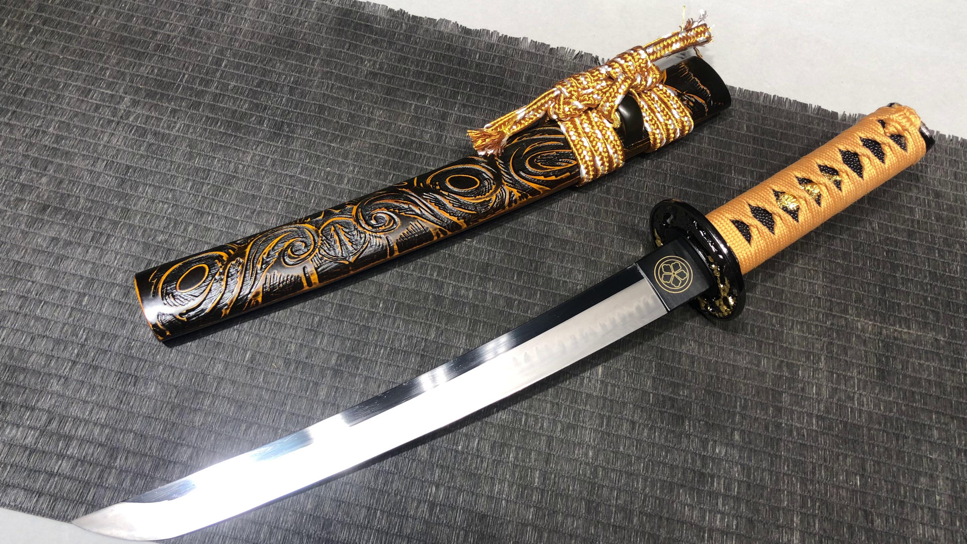 720 New handmade short 12 inch T10 burnt edge Ting pattern three color research samurai sword - Wuwei short sword