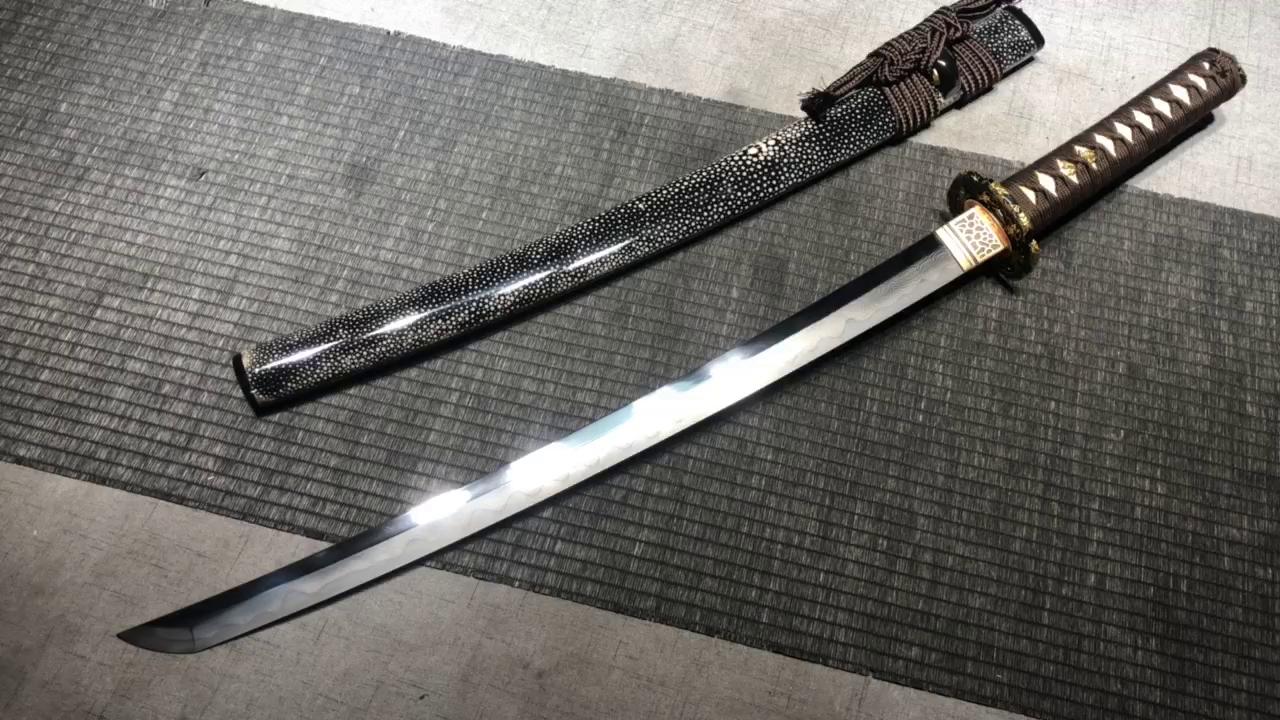2300 Medium 20" New Patterned Steel Burnished Edge Rib Differential Samurai Sword - Hong Luck