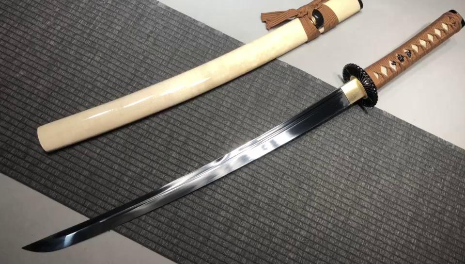 600 New Specials Long 20-inch High Manganese Steel Ukitake Ribbed Samurai Sword - Kurokiku Ko-Umaru