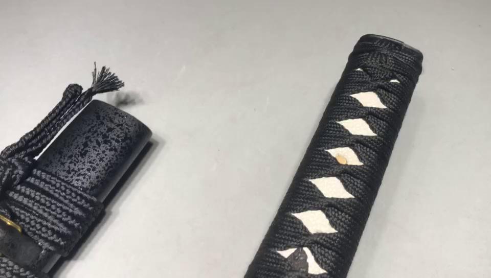 840 New Specials Medium 20" Patterned Steel Burnished Blade Samurai Sword - Musashi Rib Differences