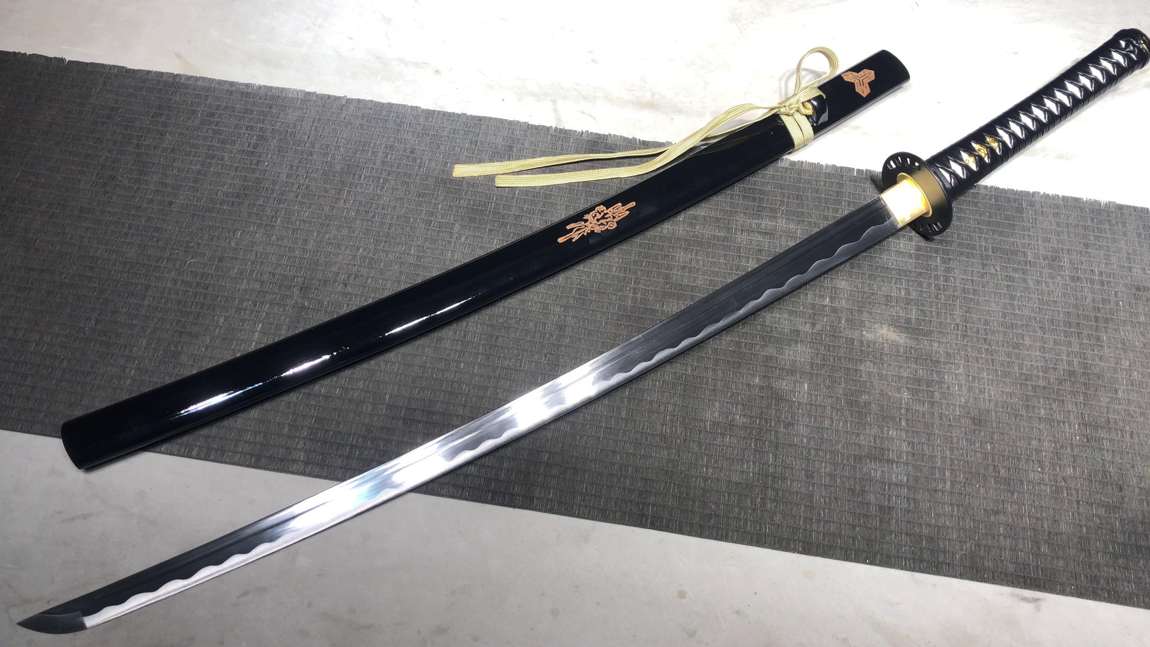 520 New Handmade Long Iron Mounted 26 High Manganese Steel Samurai Sword - Kill Bill Fighting Sword (Justice Edition)