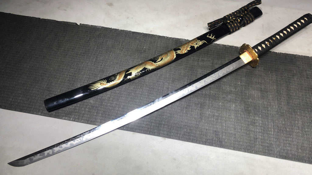 26-inch T10 Steel Sword - Maki-e Golden Dragon Sword