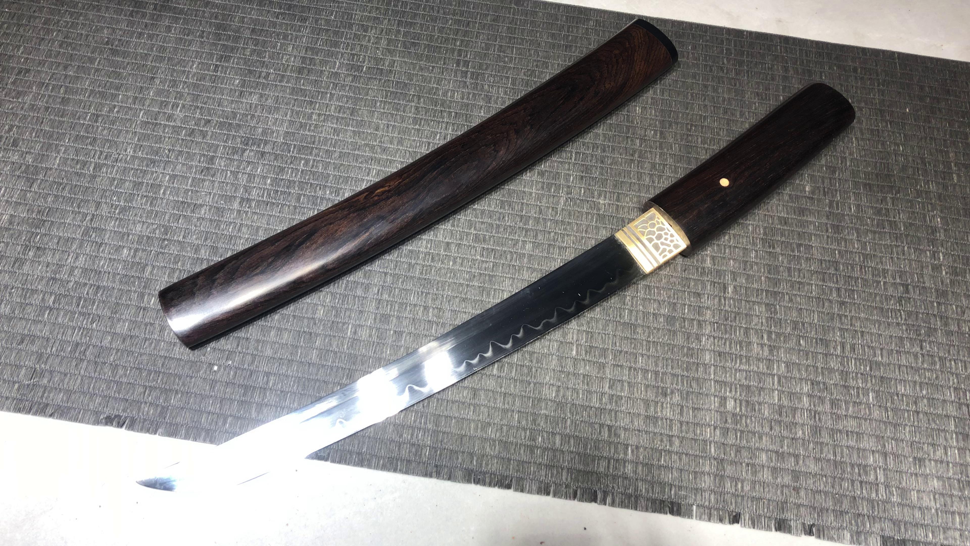 760 New Handmade Short 12-inch Ebony T10 Burnished Blade Samurai Sword - Shadow Juha Short Sword