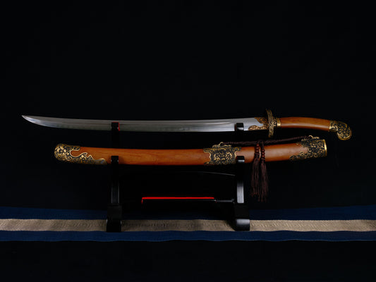 Master’s Work—Qing Dao Chrysanth